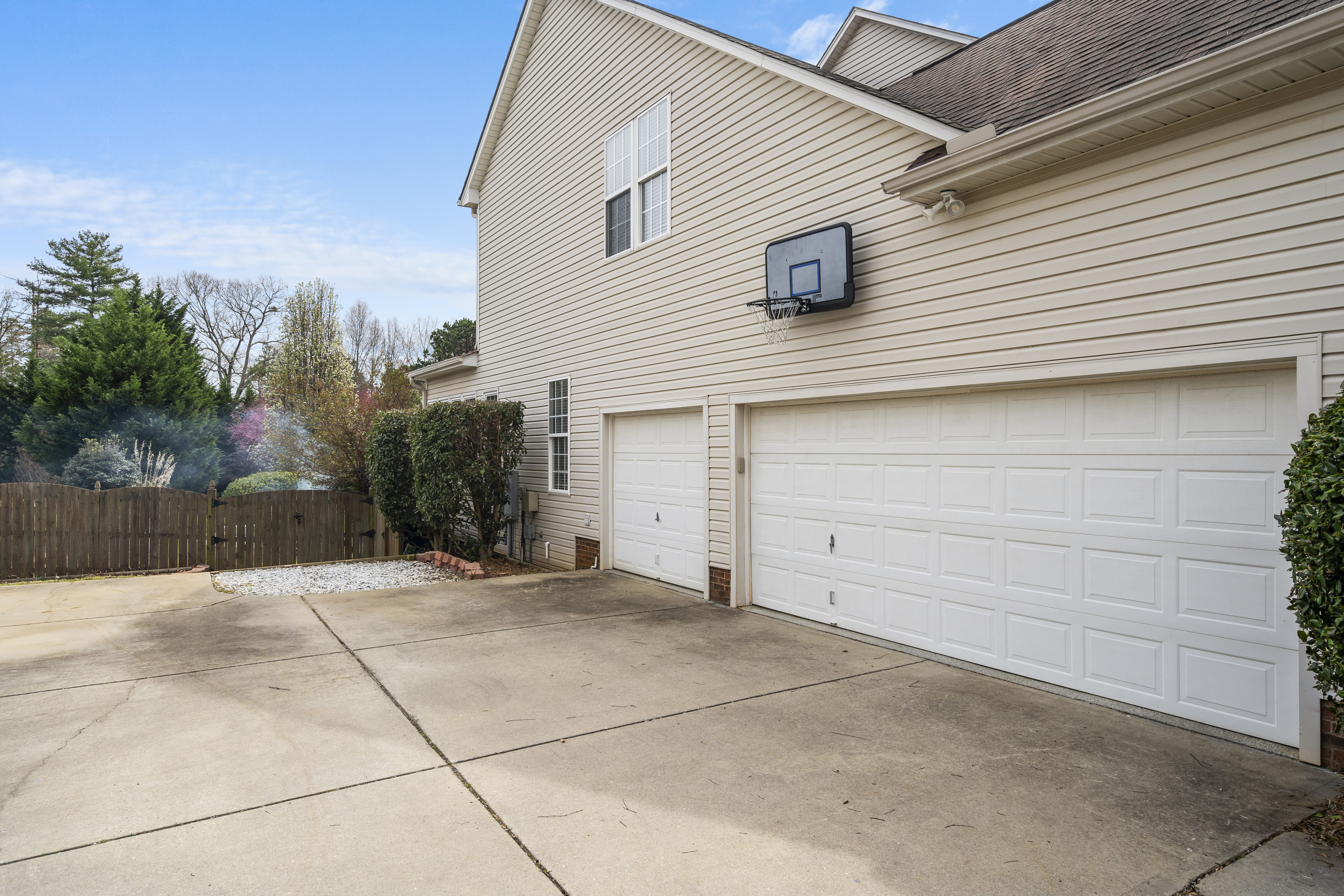 108 Pond Terrace Lane
