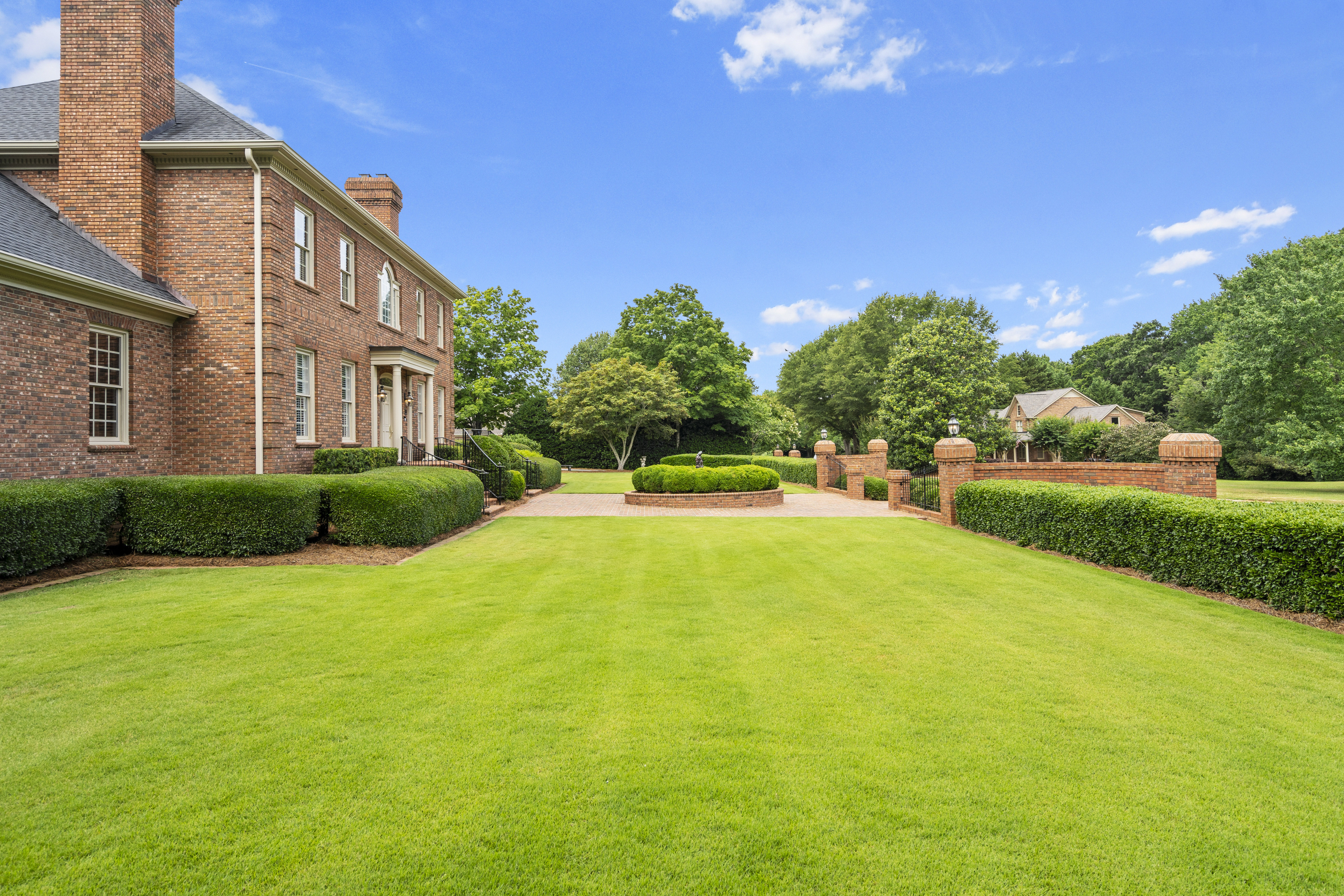 102 Weatherby Drive