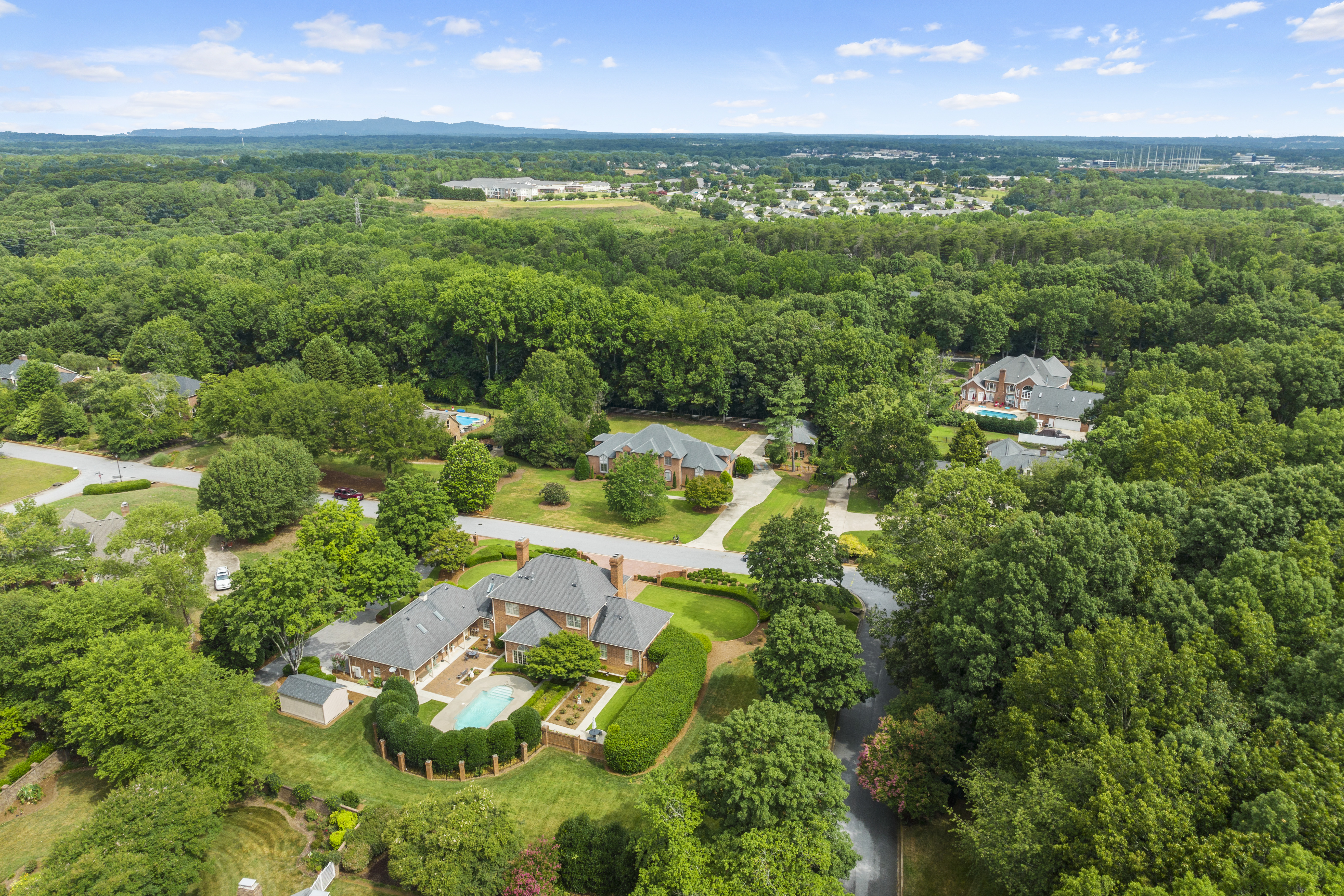 102 Weatherby Drive