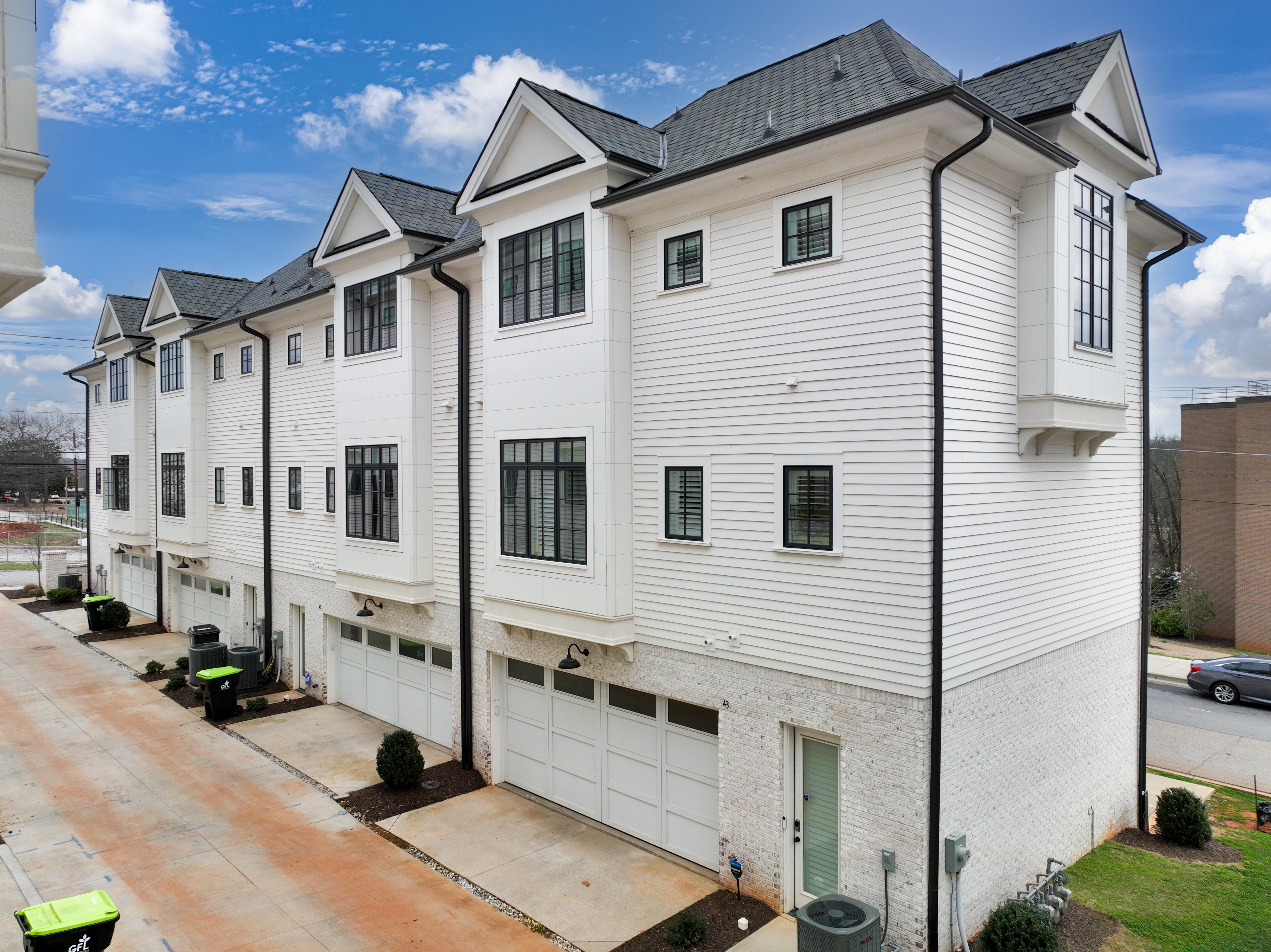 43 Thruston Street