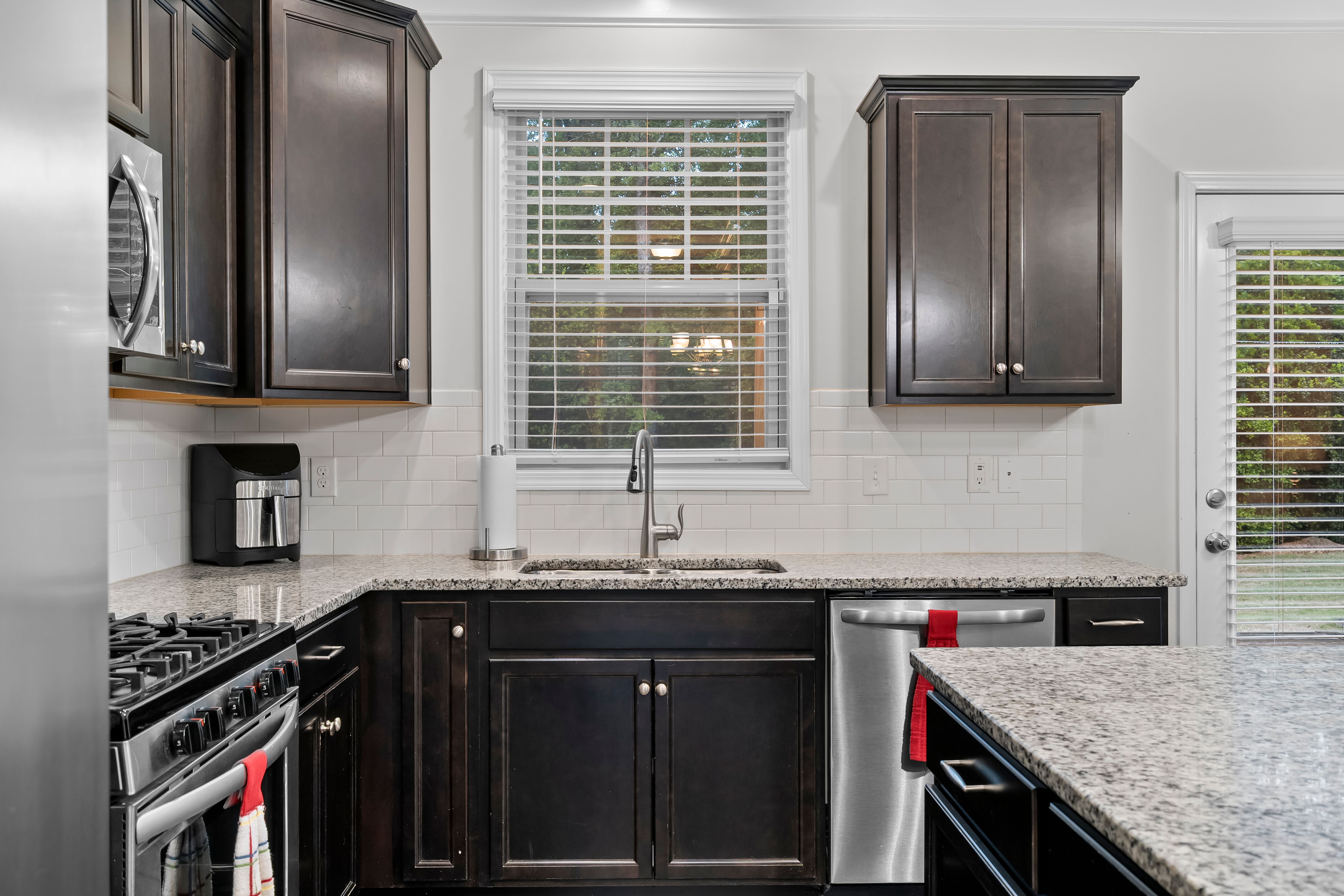 23 Noble Wing Ln 