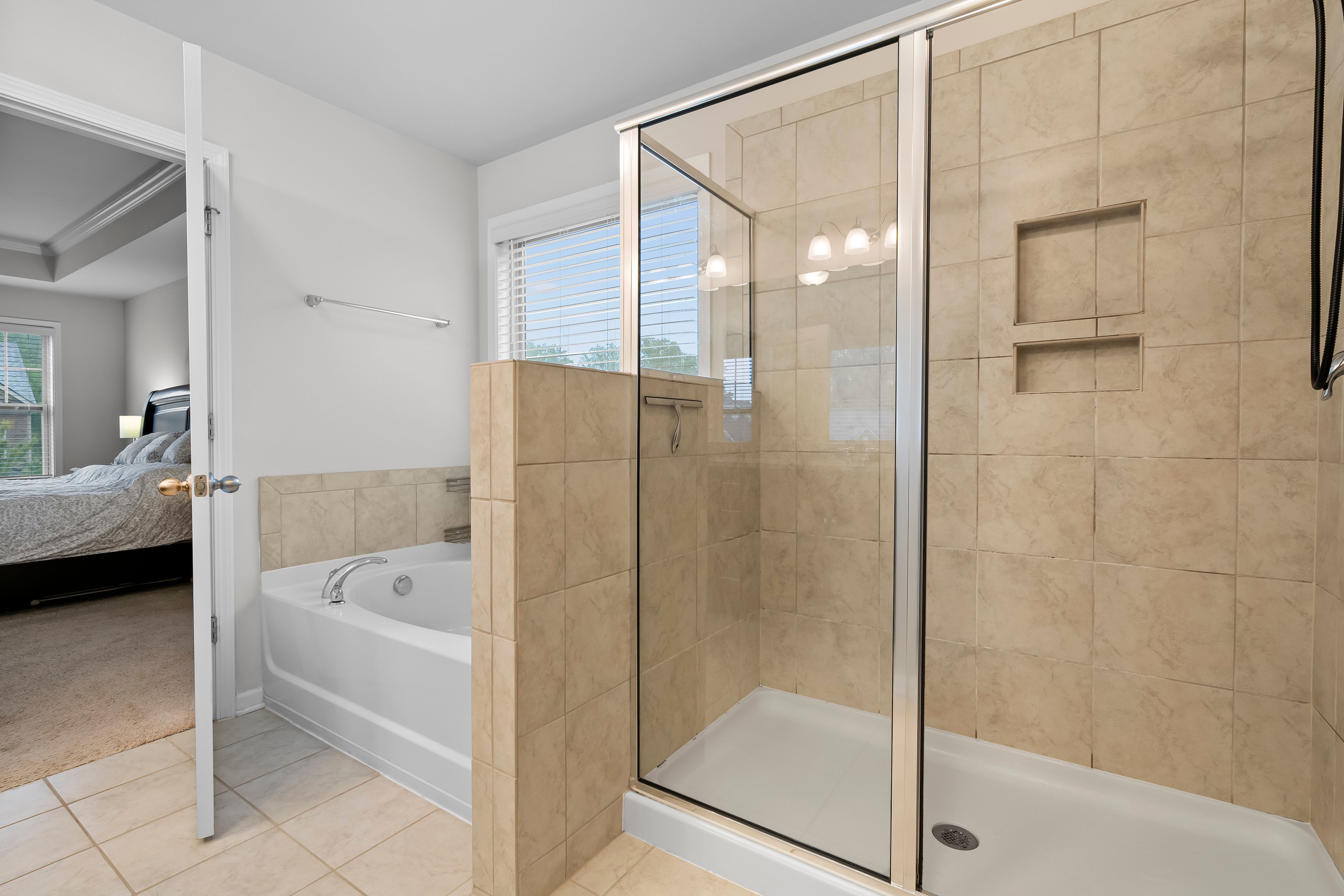23 Noble Wing Ln 