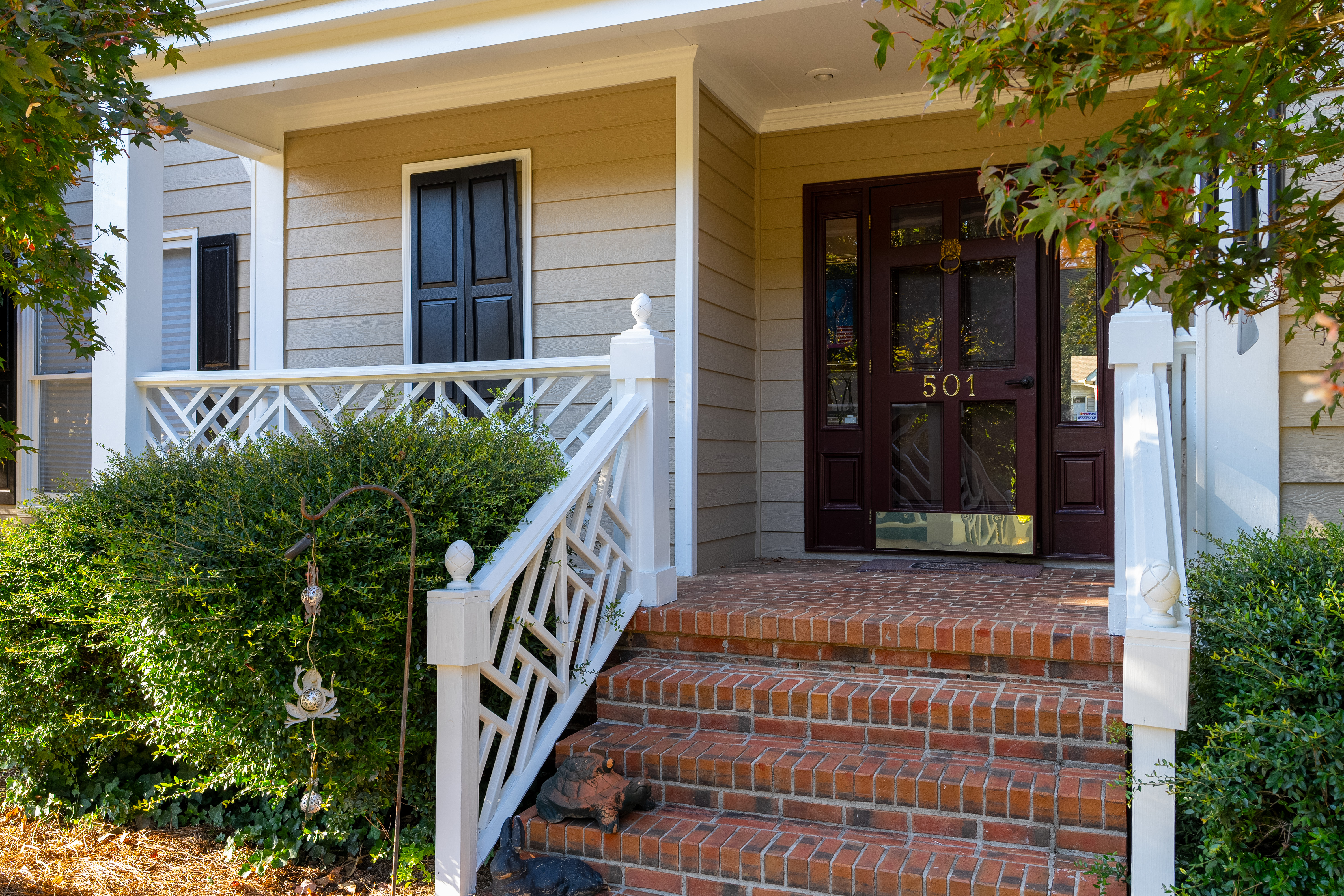 501 Meadowsweet Lane 