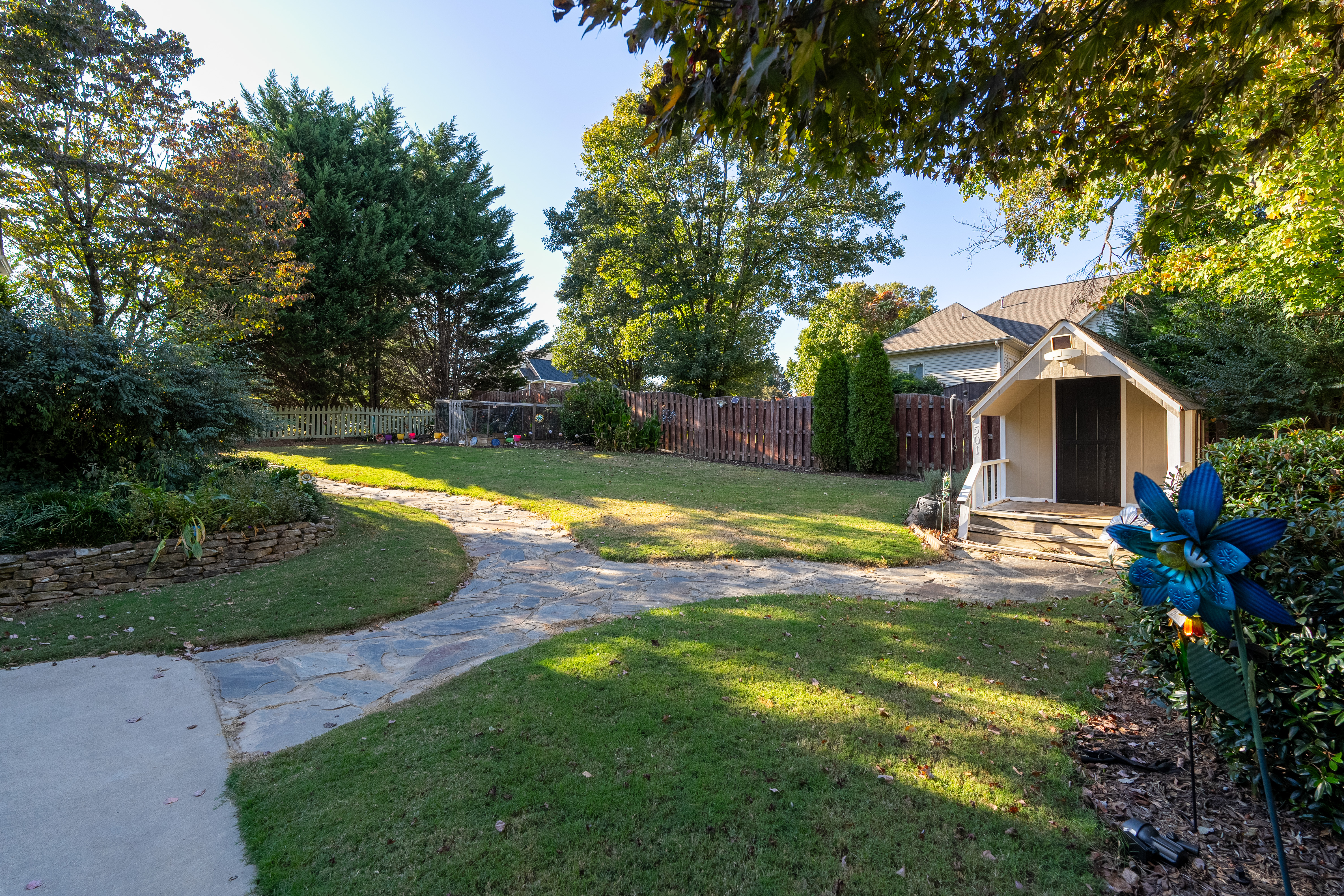 501 Meadowsweet Lane 