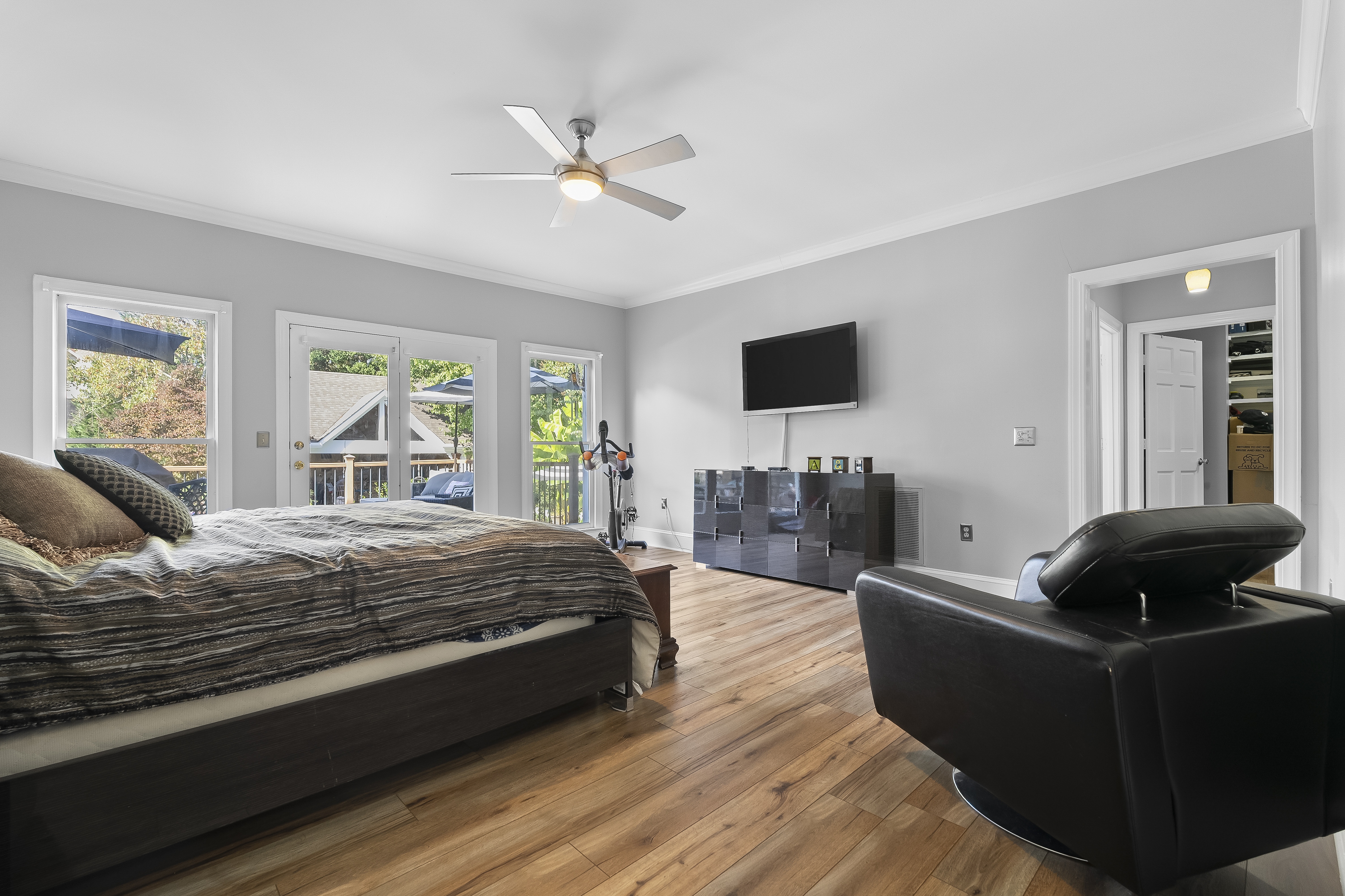 501 Meadowsweet Lane 