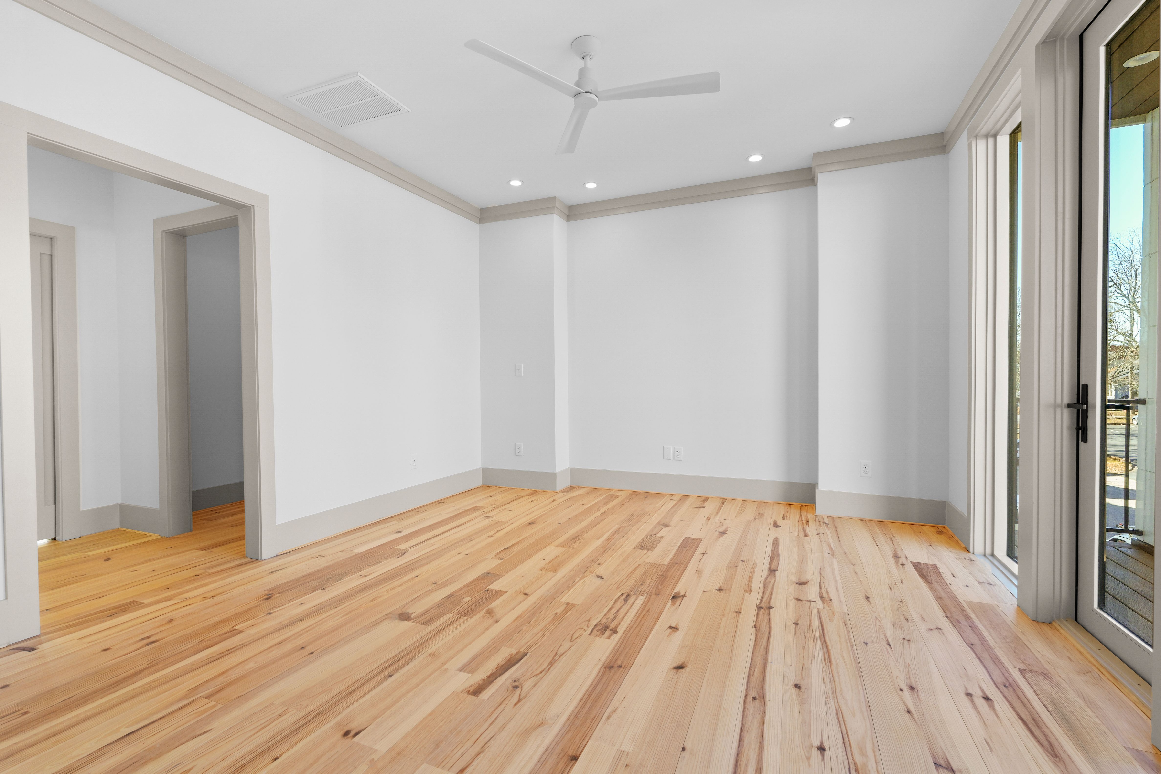 34 Claussen Avenue 