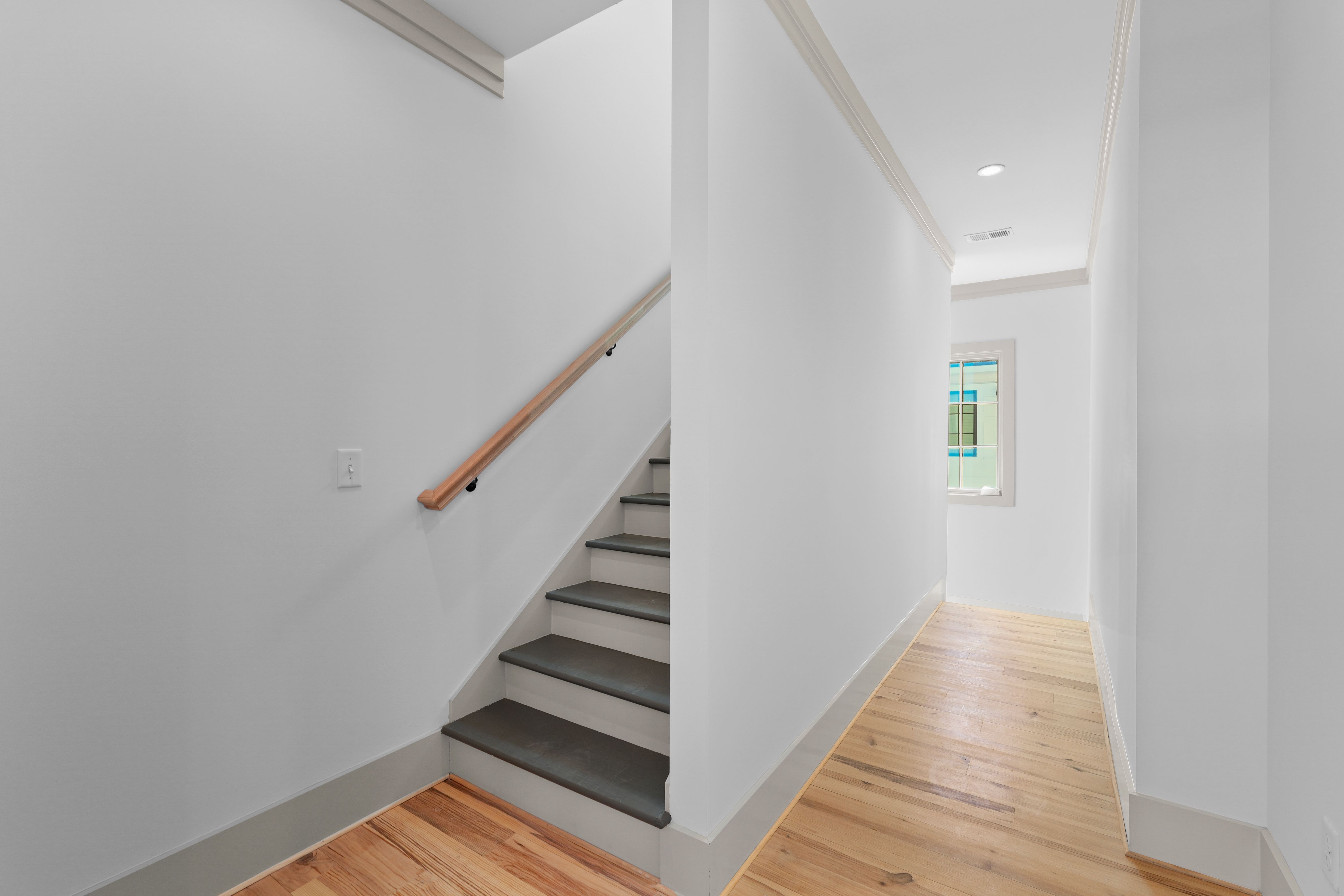 34 Claussen Avenue 