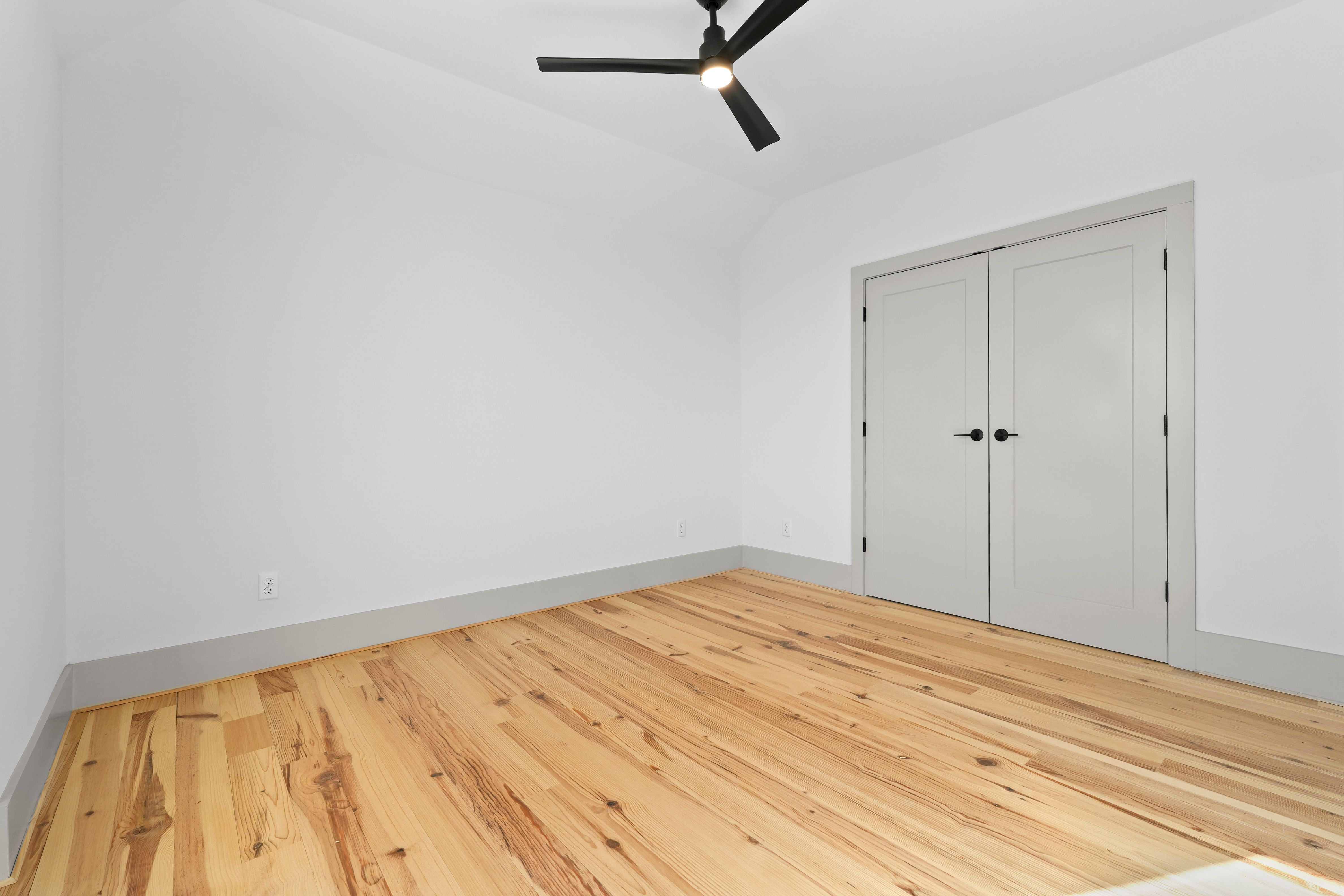 34 Claussen Avenue 