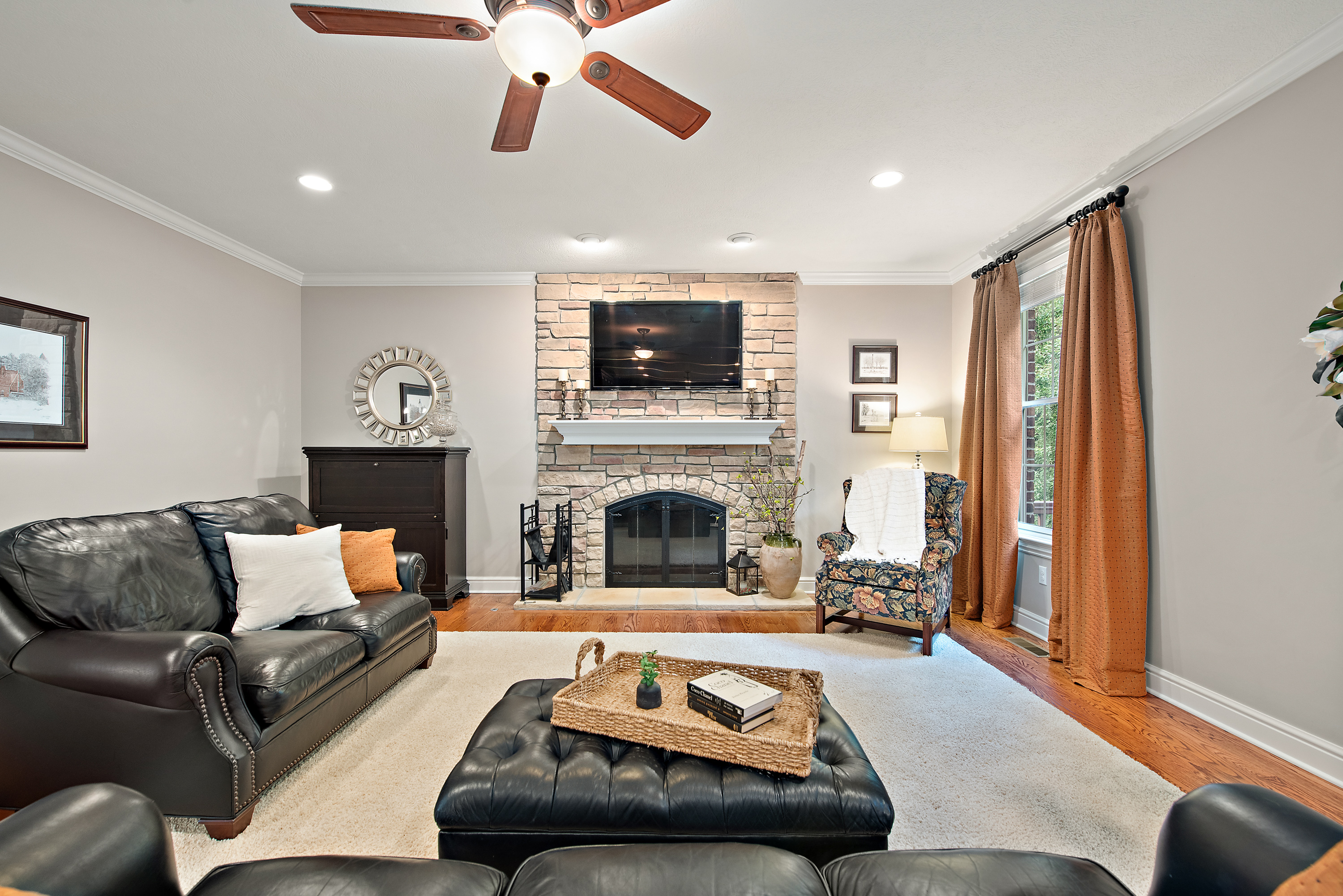 1806 Tara Court