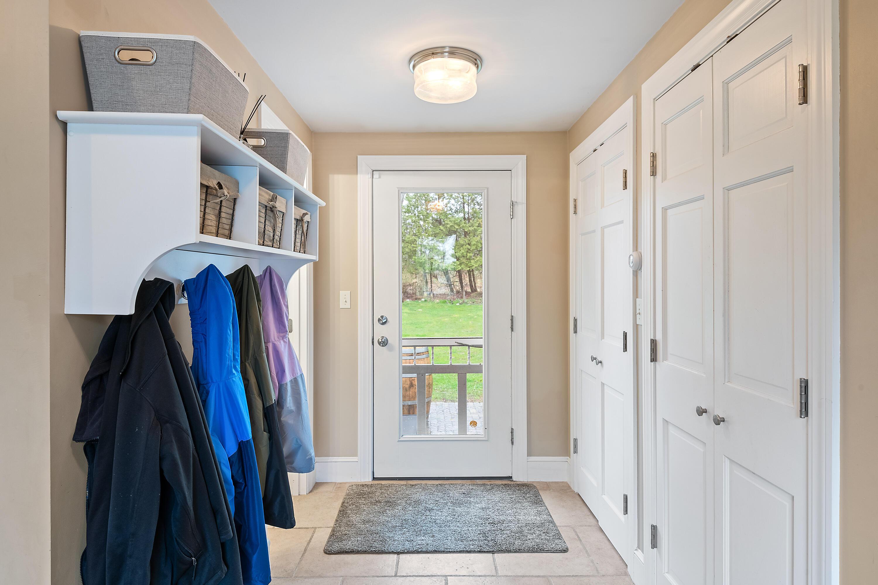 25 West Circle