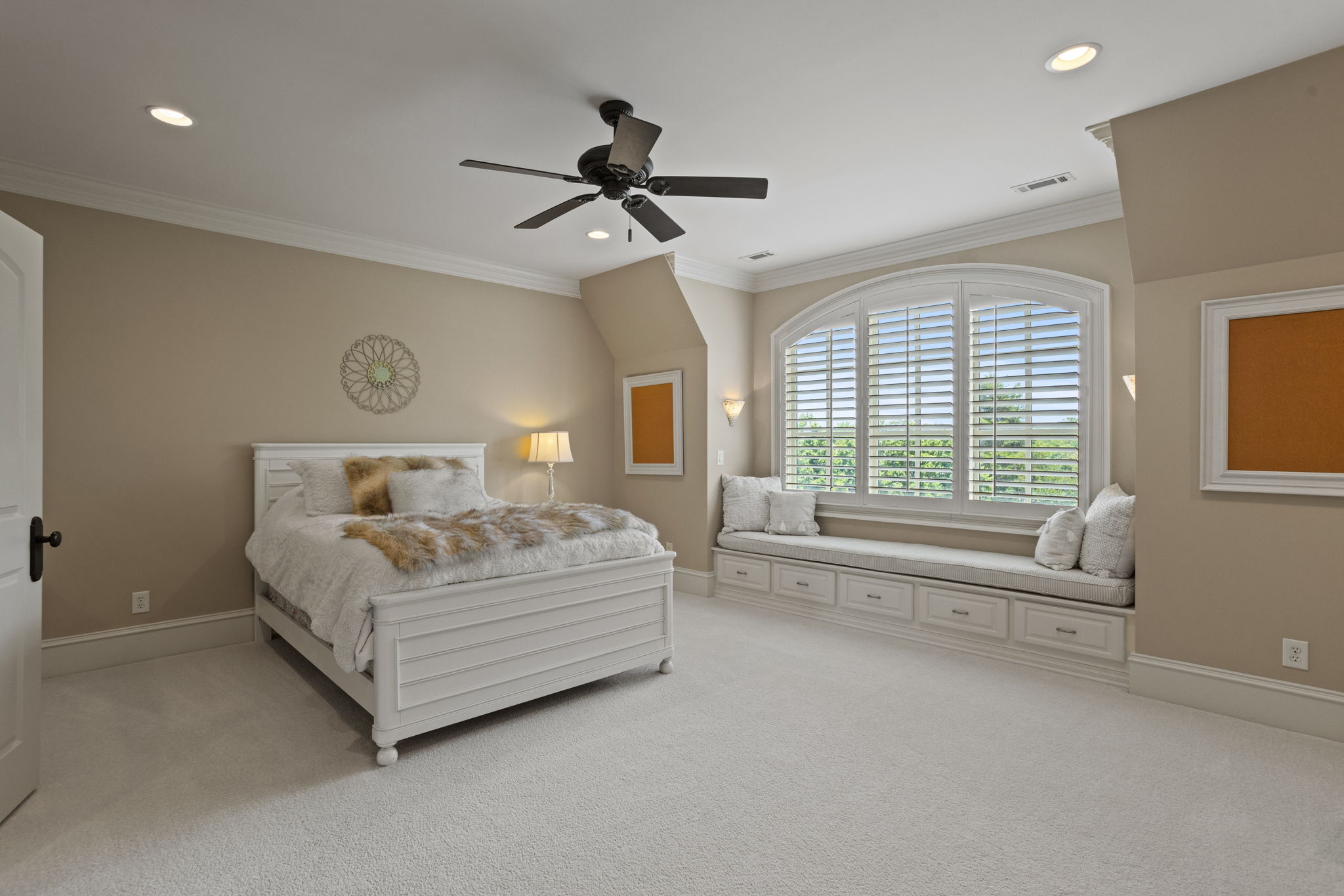 101 Poplar Hill Lane 