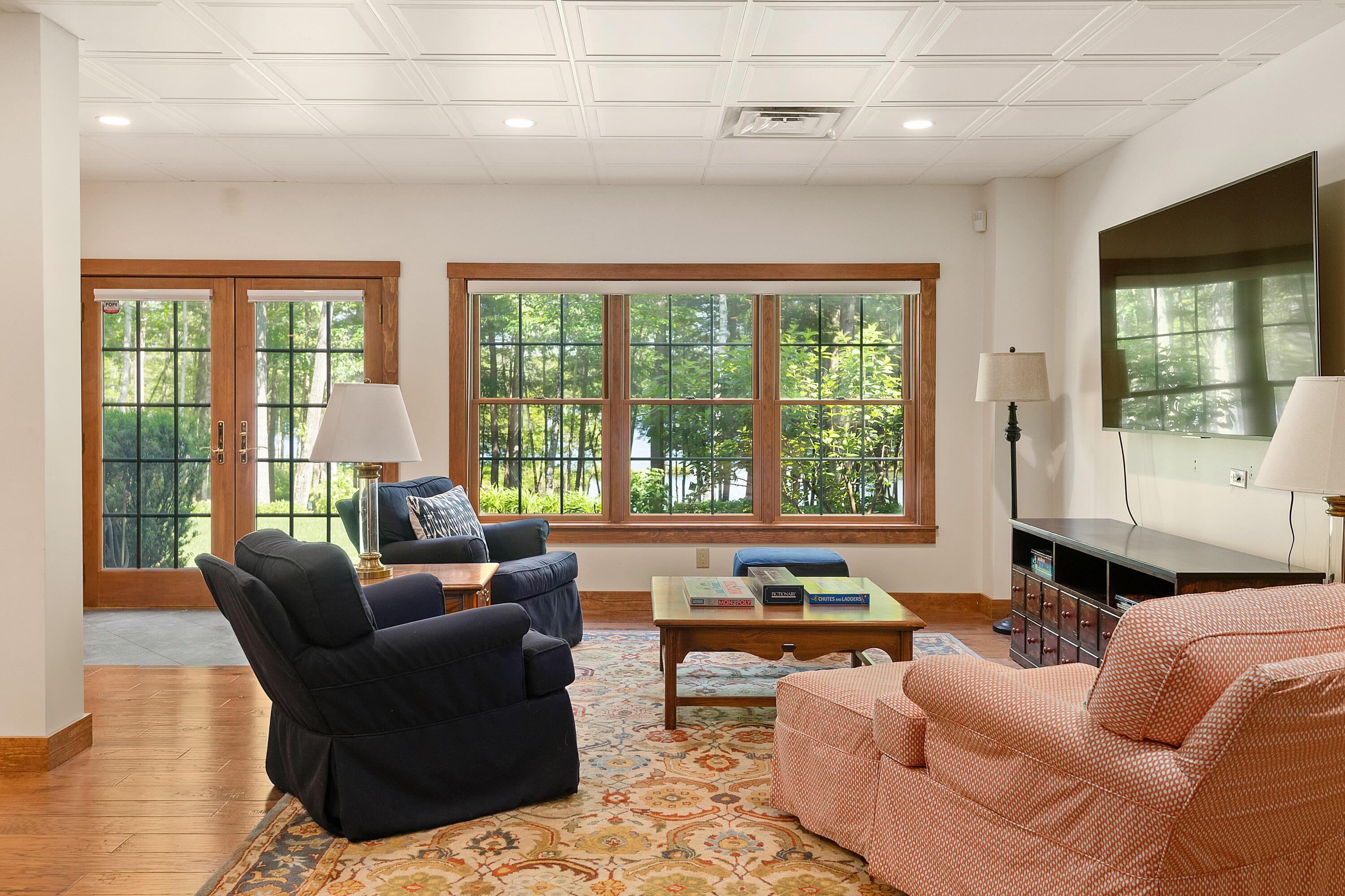 510 Commons Drive