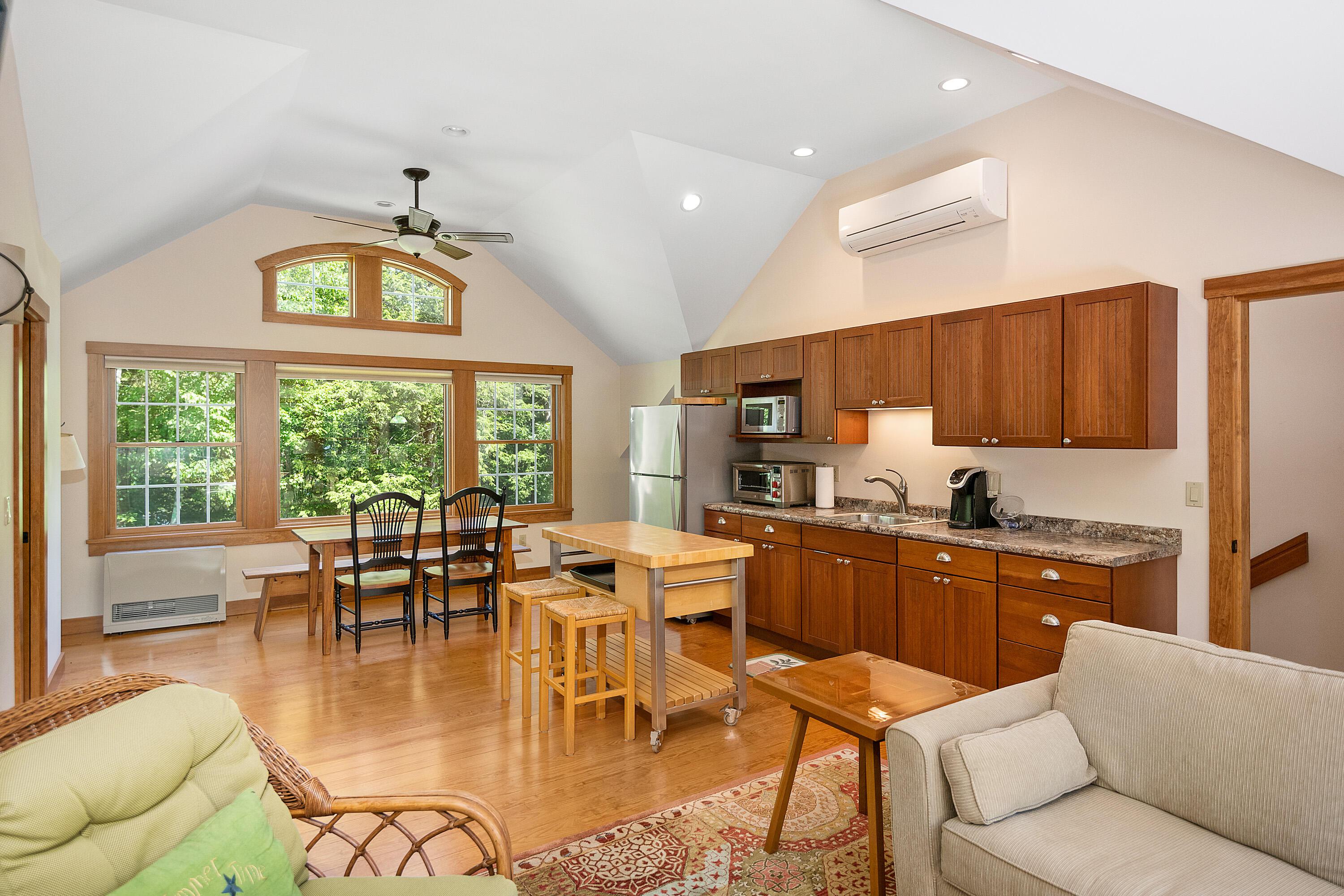 510 Commons Drive
