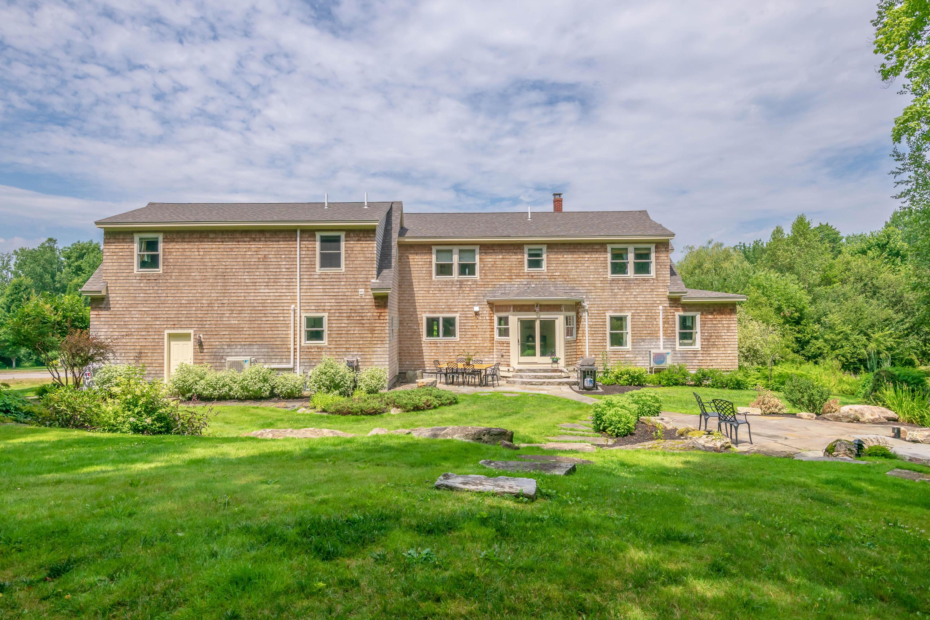17 Fieldstone Lane