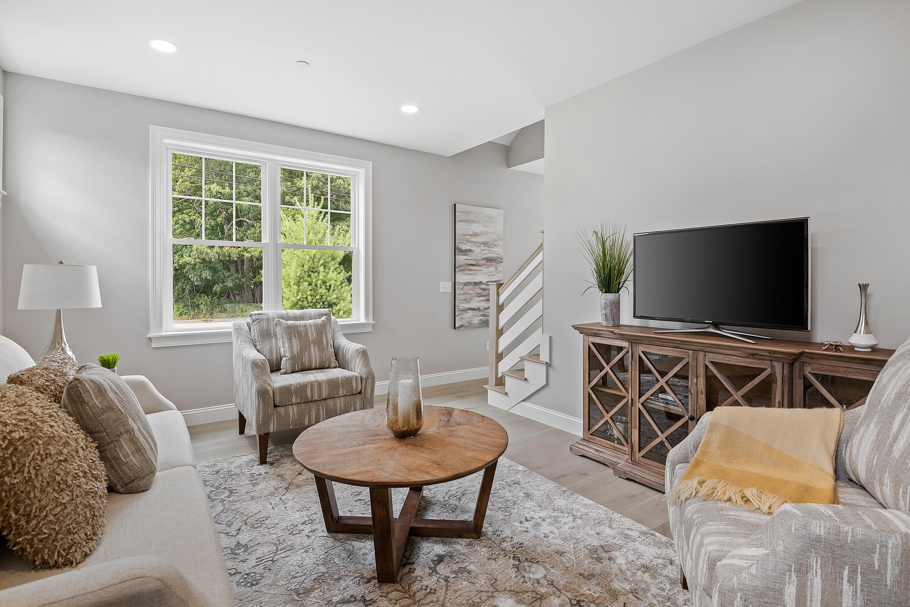 15 Trailhead Way