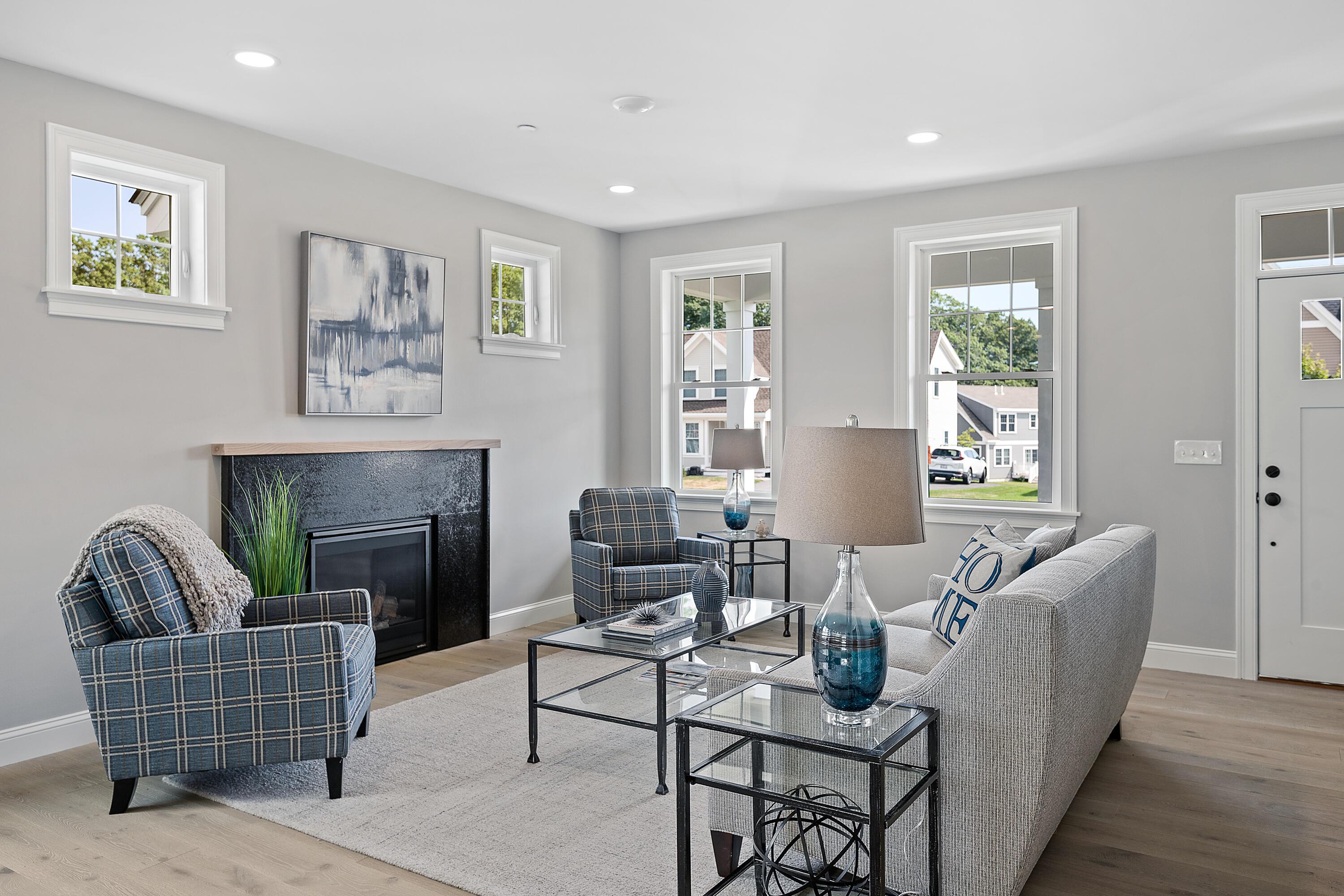15 Trailhead Way
