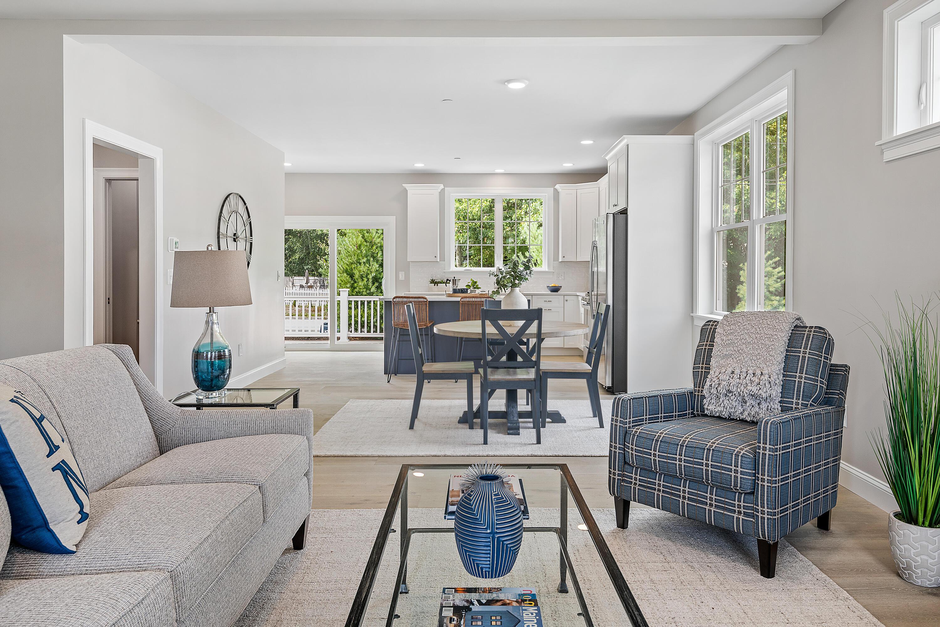 15 Trailhead Way