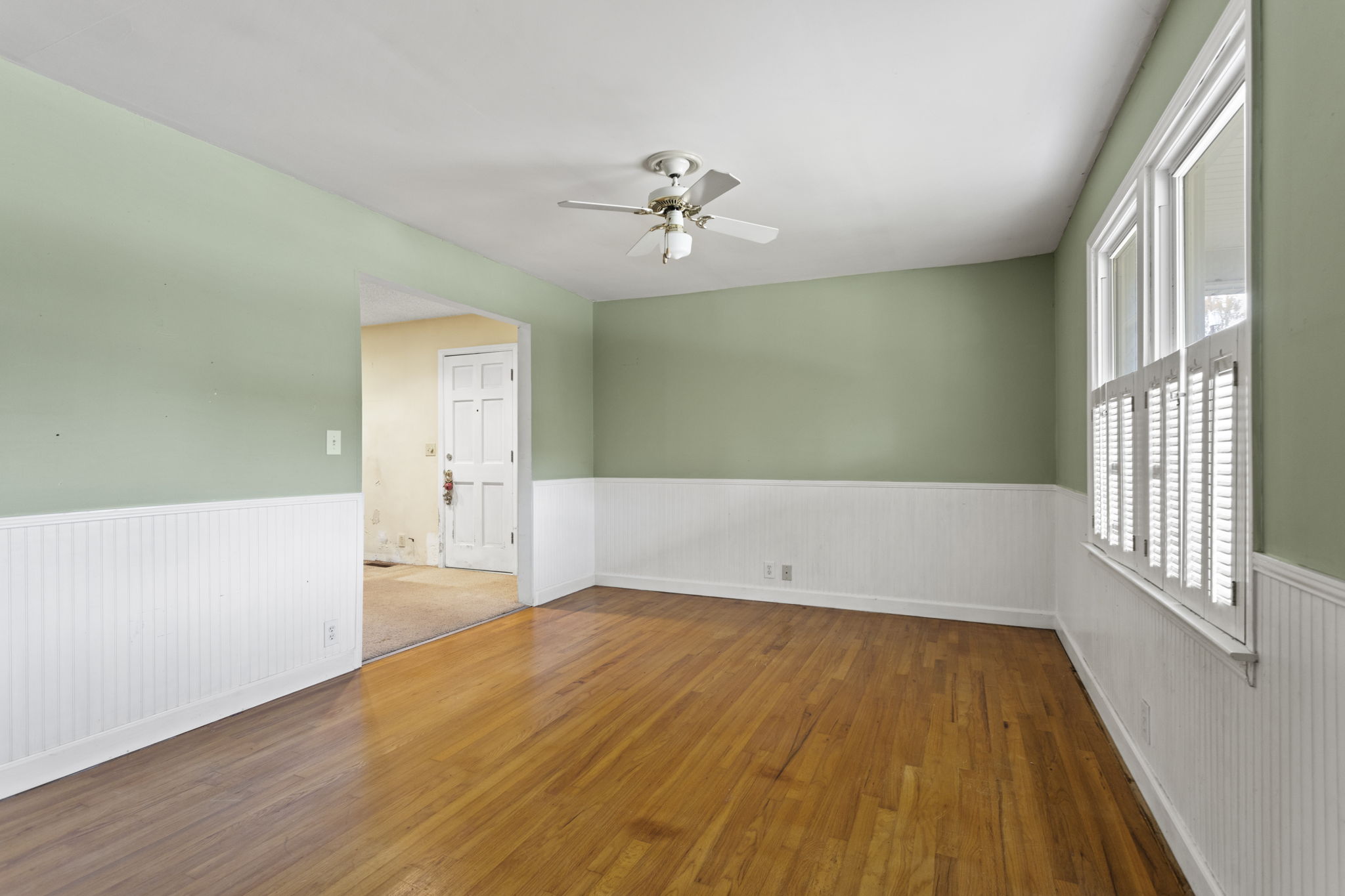 121 Oak Hill Drive 