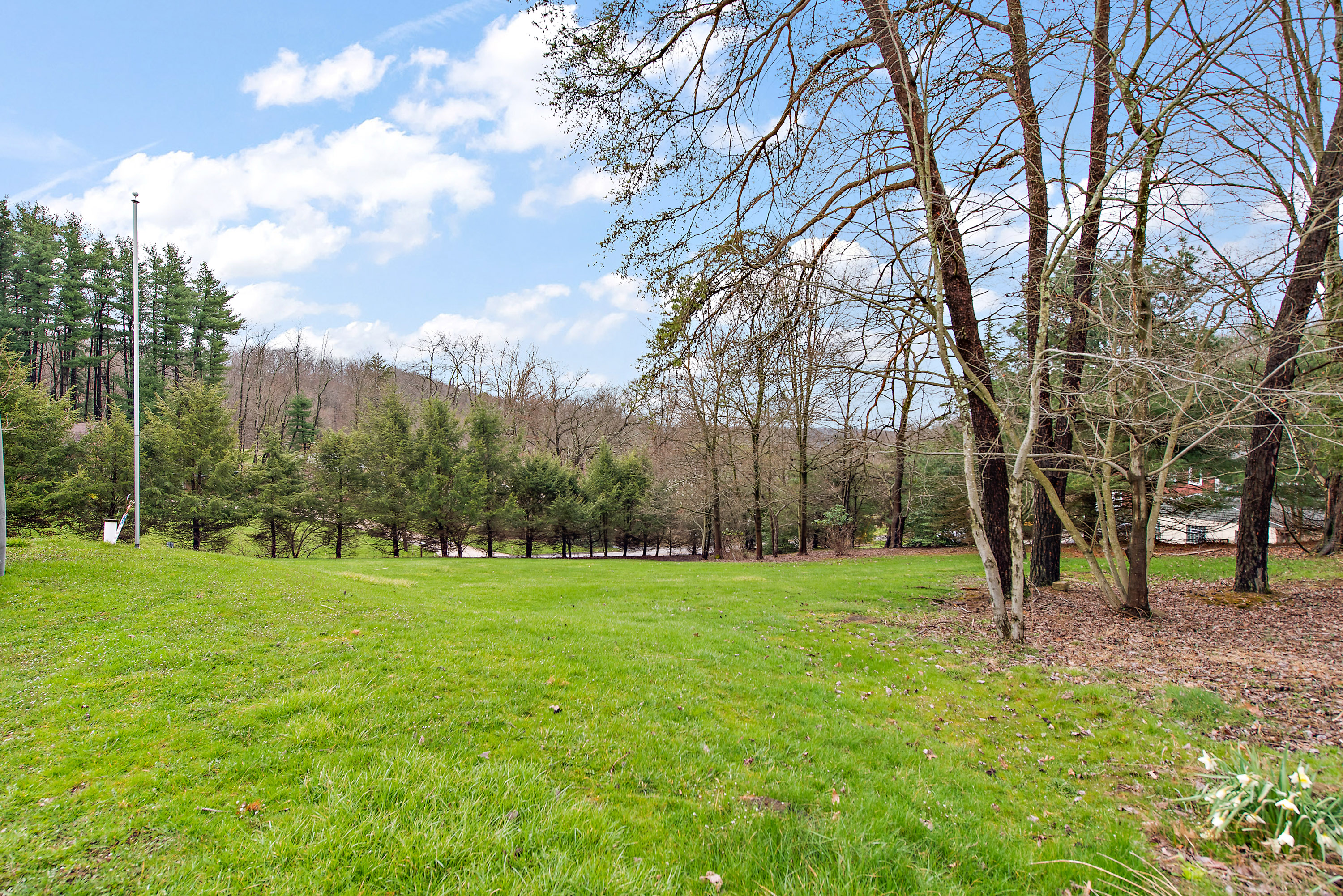 2547 Wexford Bayne Road