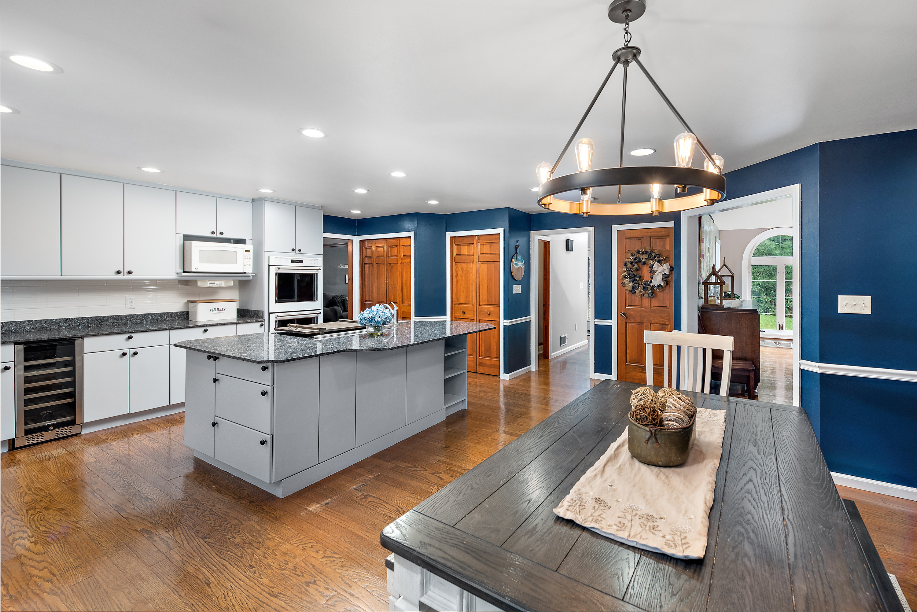 2547 Wexford Bayne Road