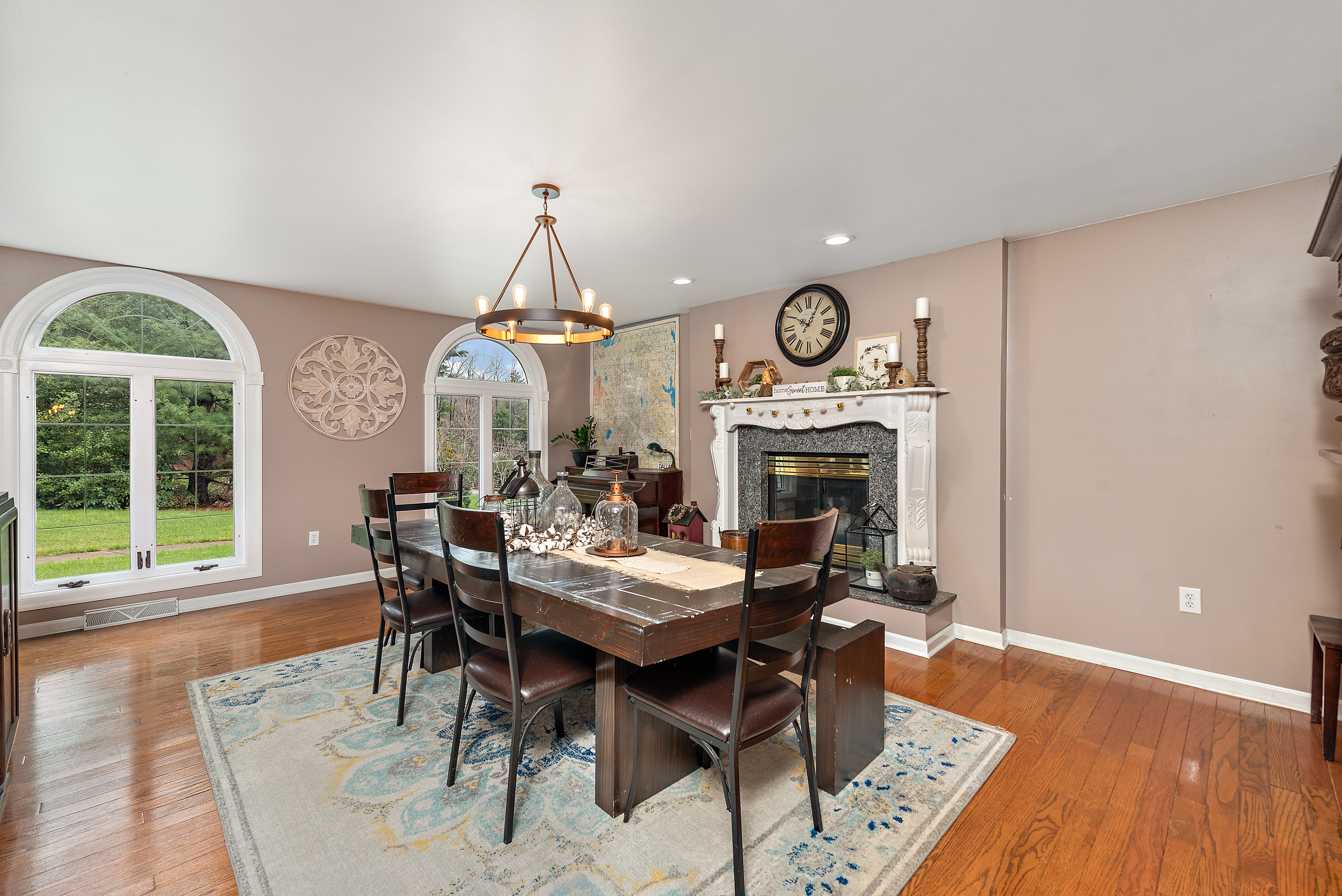 2547 Wexford Bayne Road