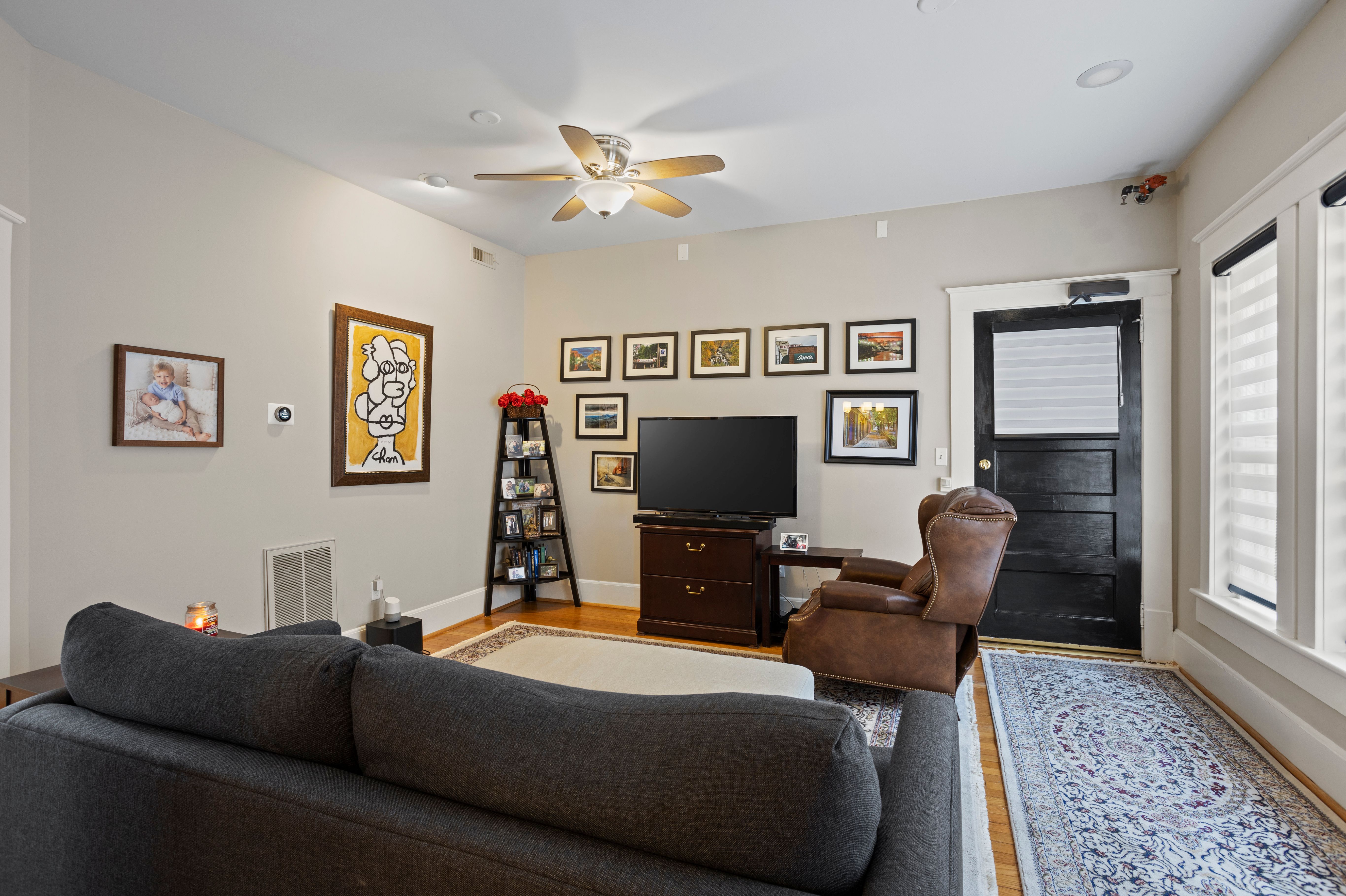 400 East Washington Street Unit 3