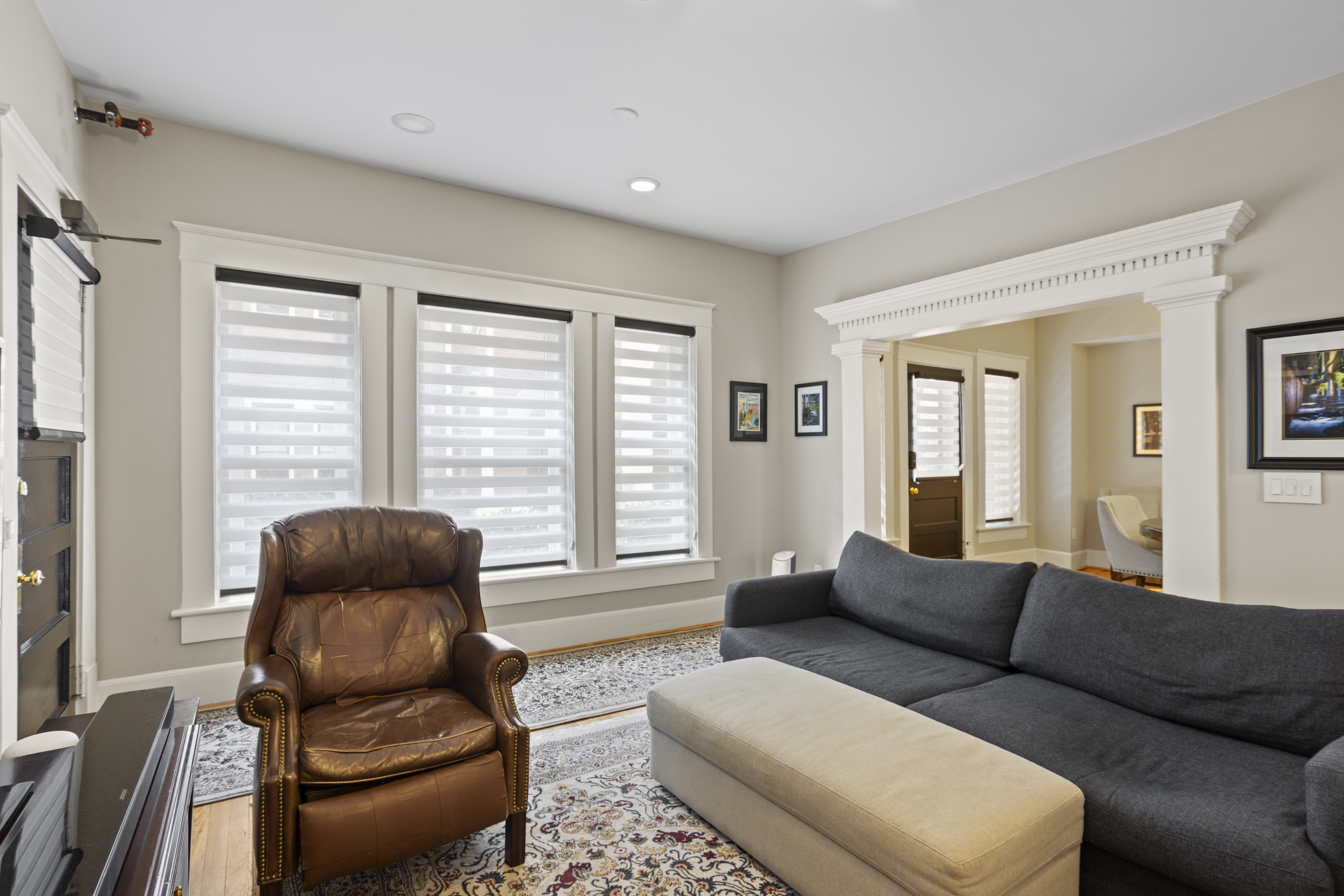 400 East Washington Street Unit 3