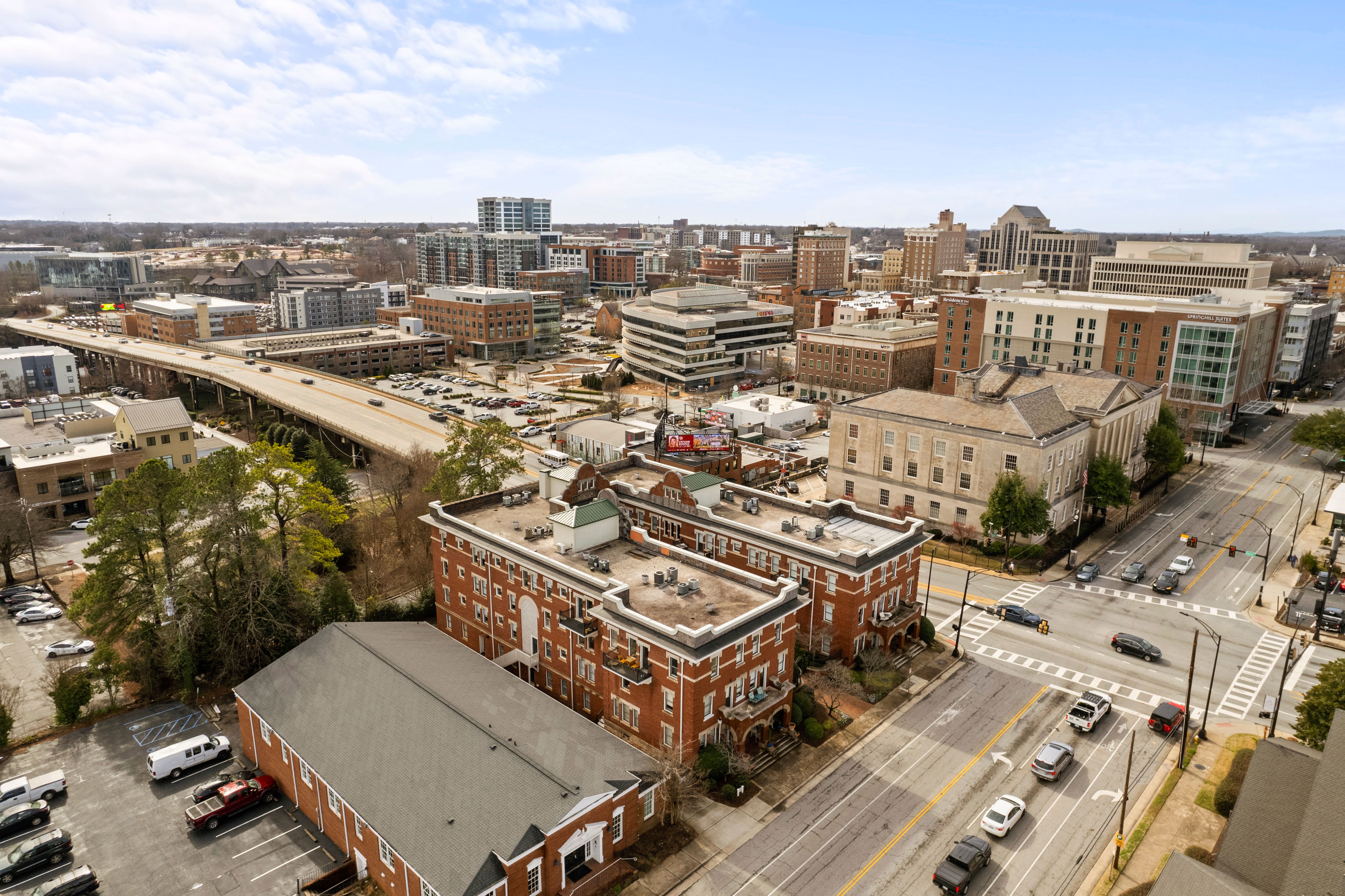 400 East Washington Street Unit 3