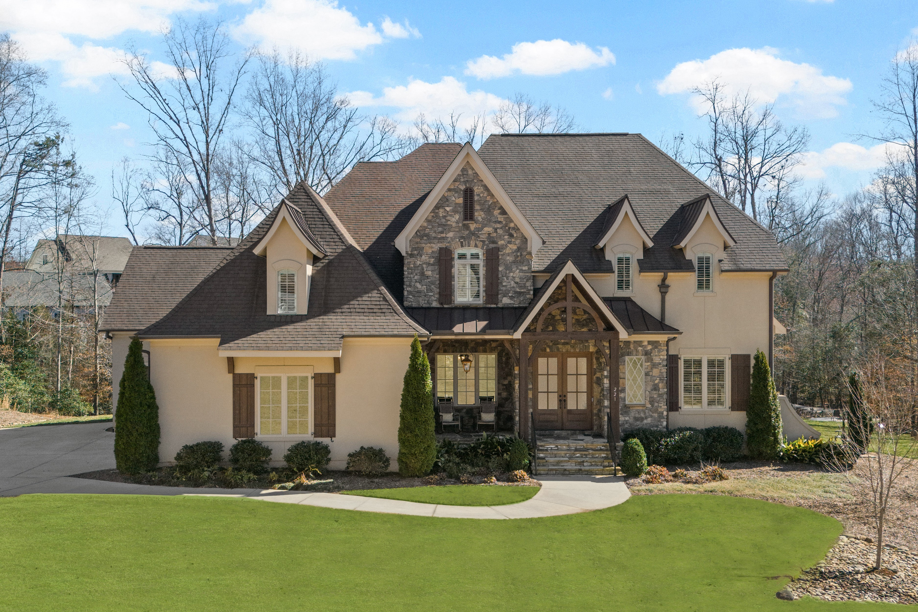 221 Abenaki Way 