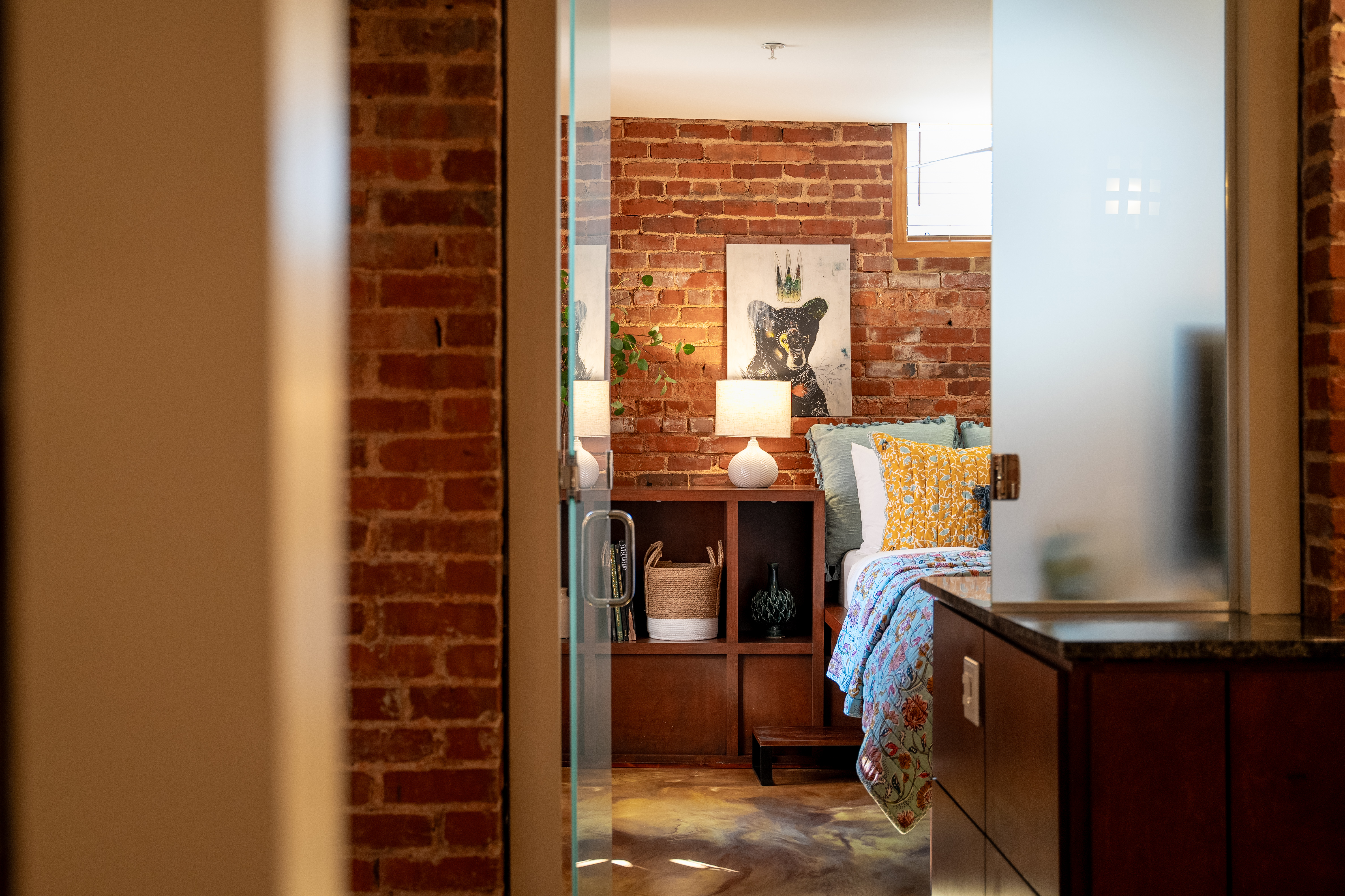 400 East Washington Street Unit 28