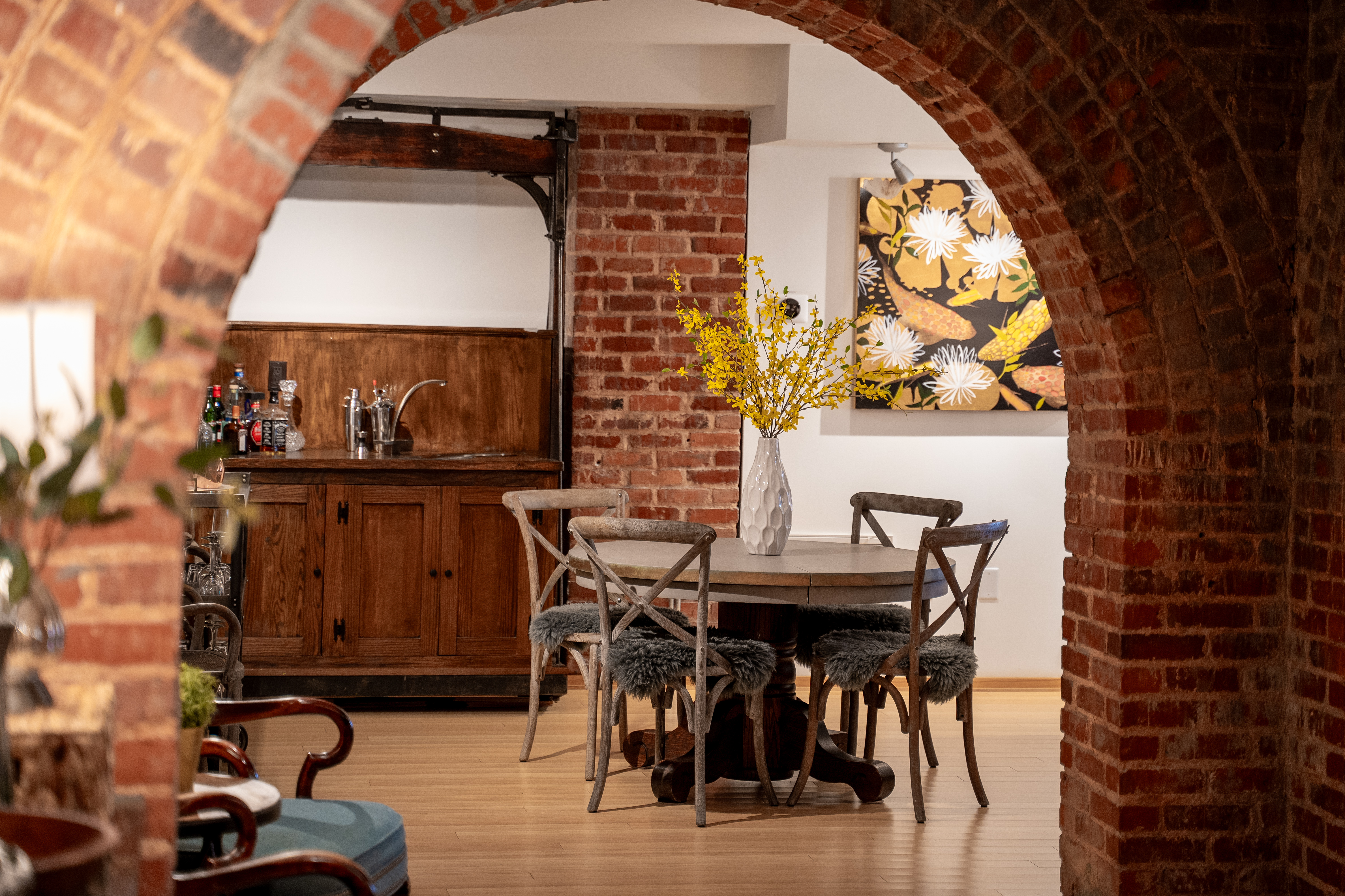 400 East Washington Street Unit 28