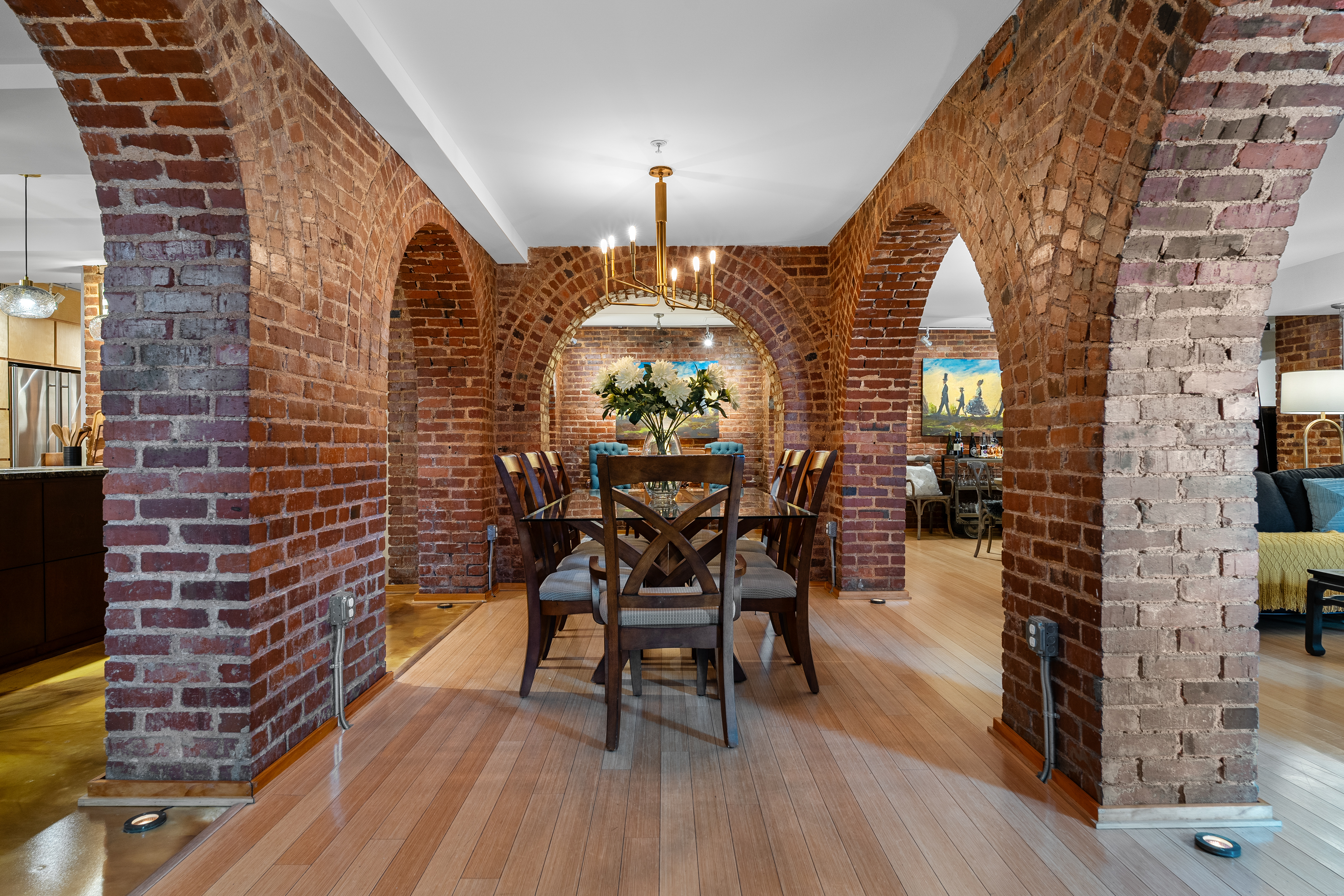 400 East Washington Street Unit 28