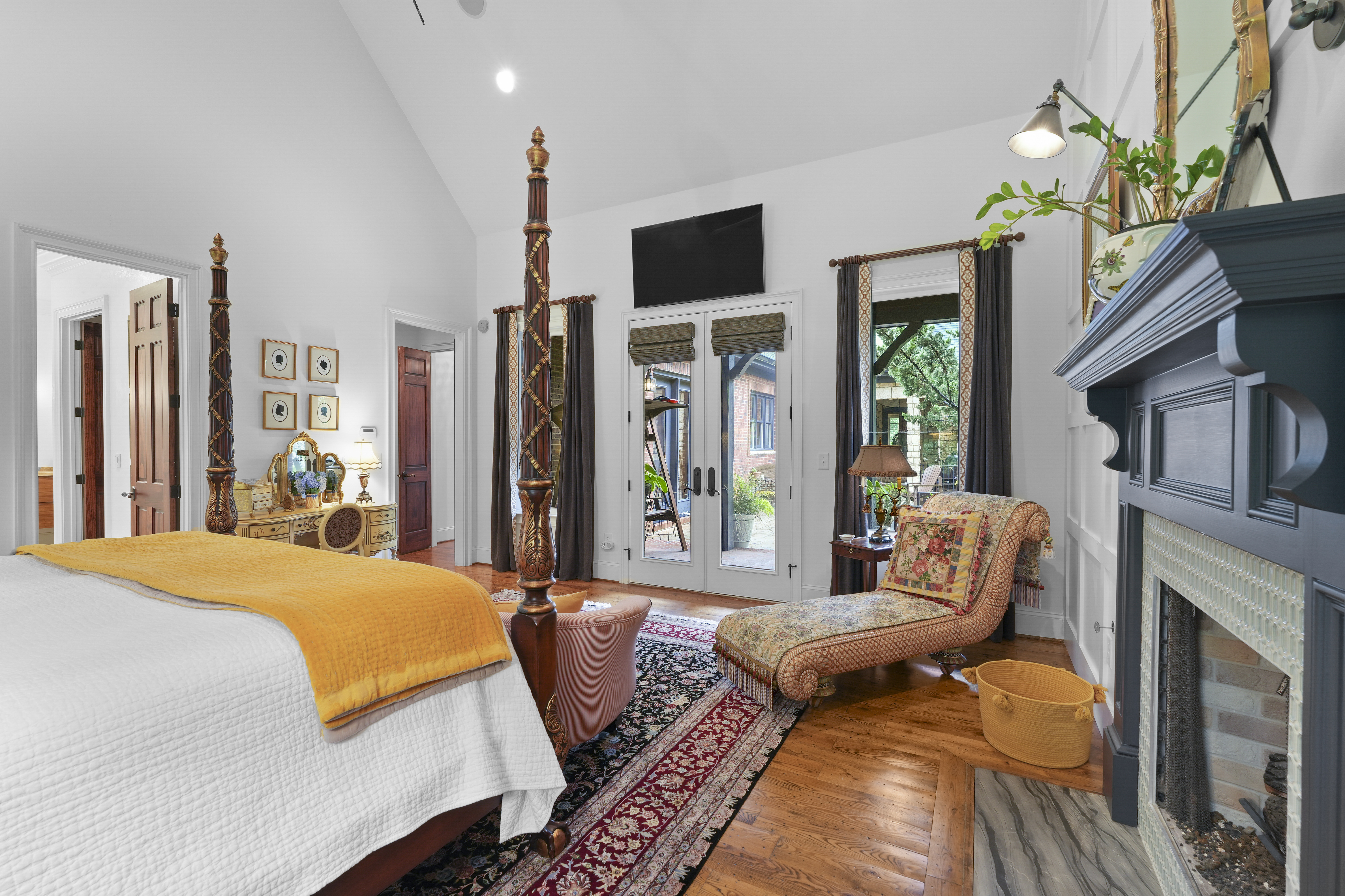 147 Reserve Drive 