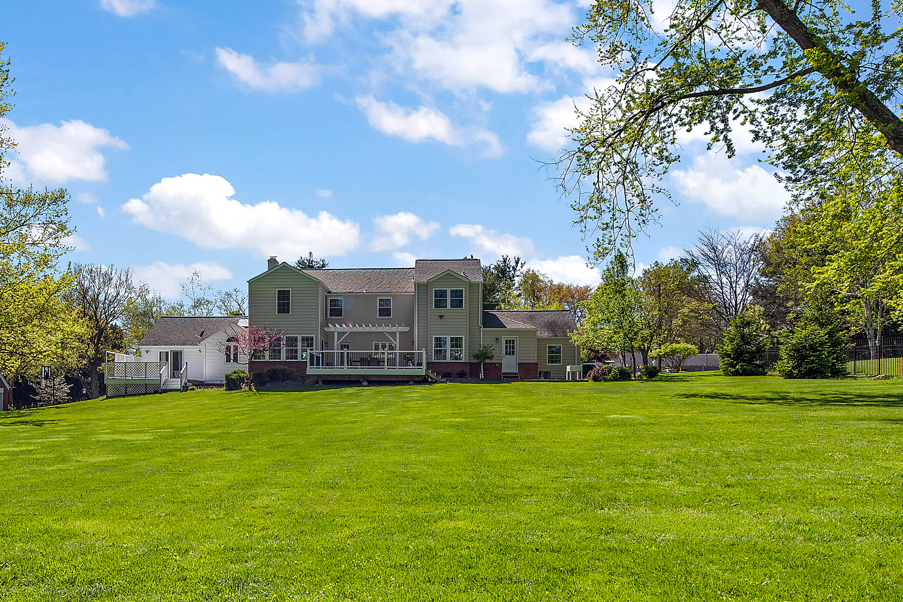 2320 Clearvue Road