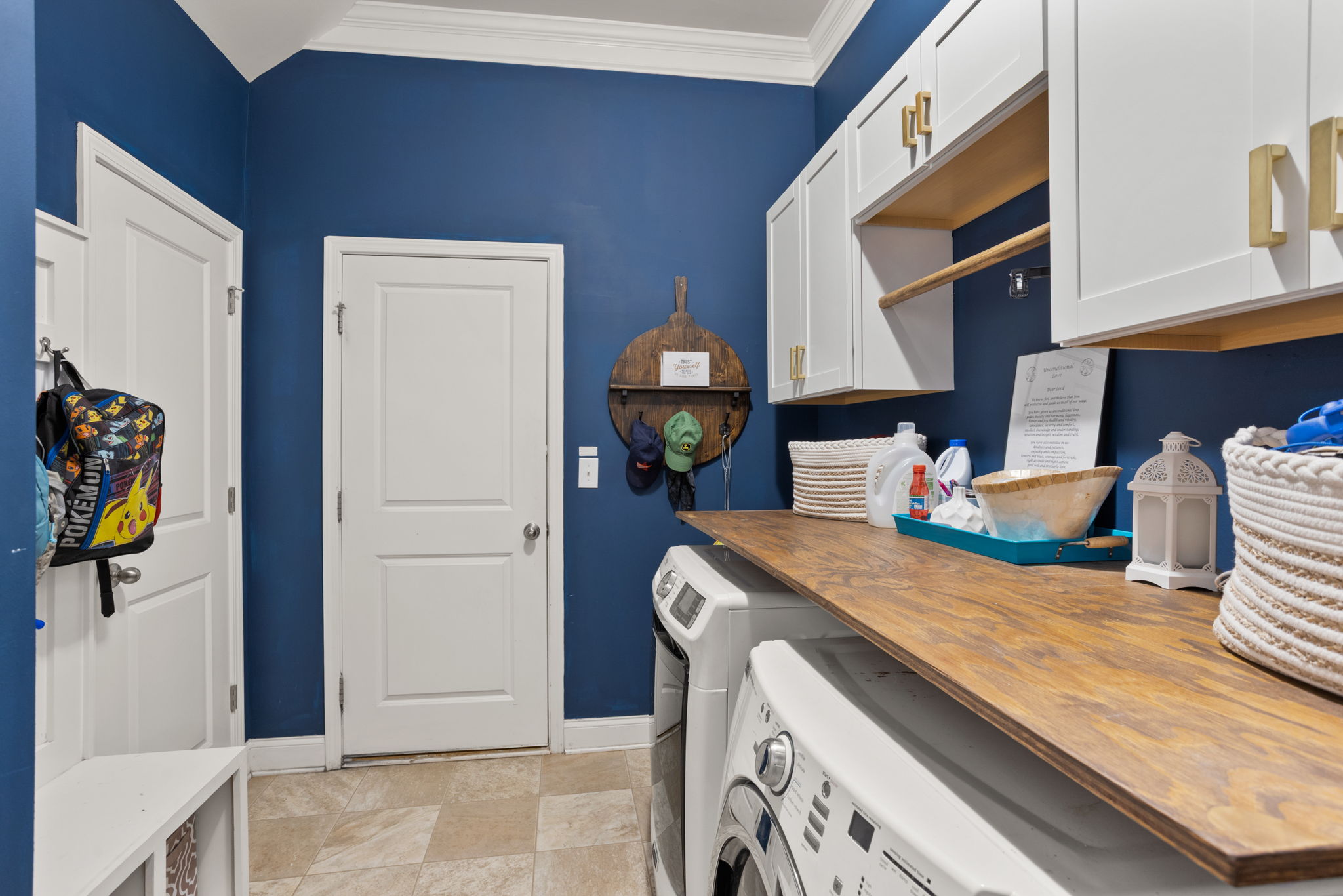 120 Noble Wing Ln 