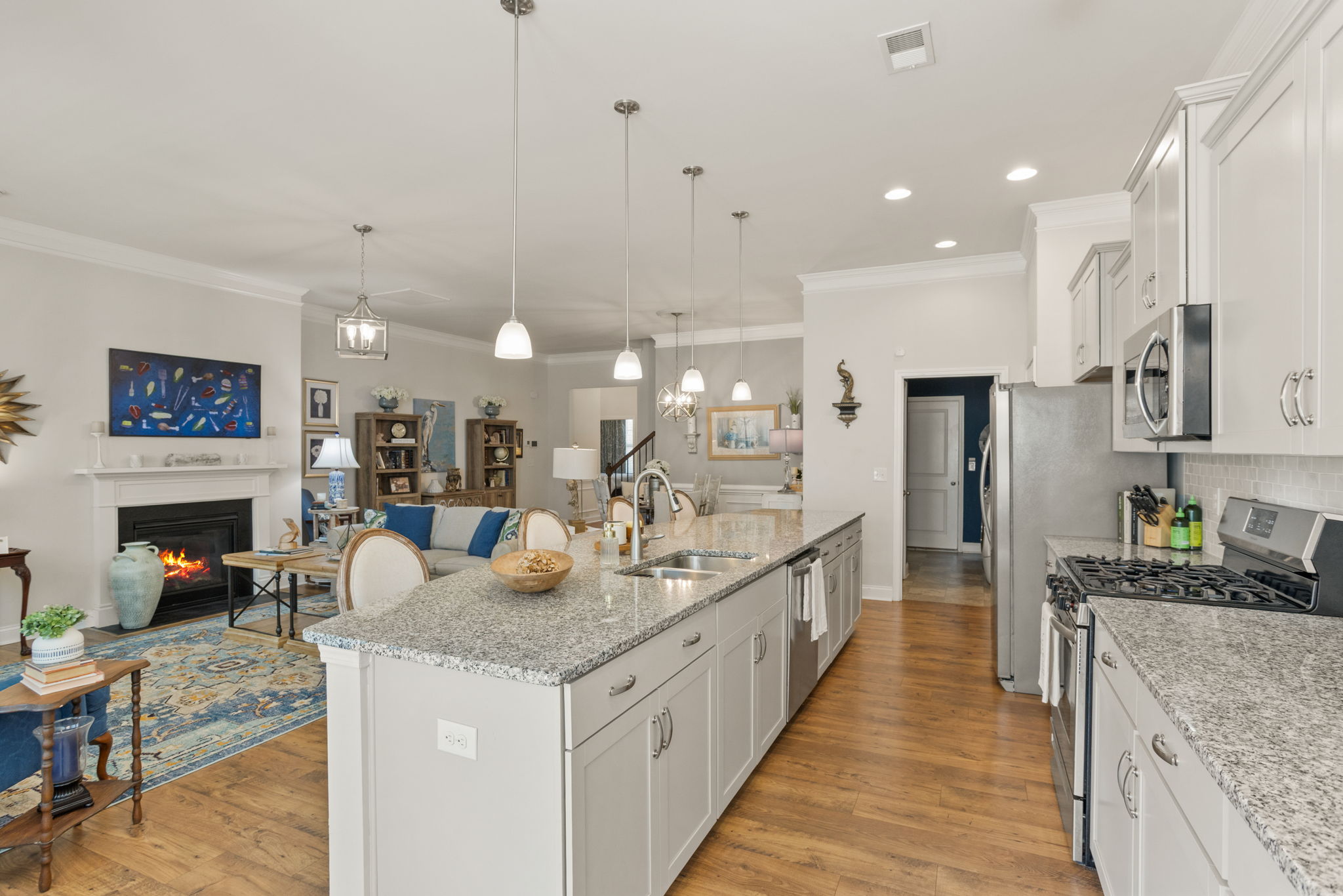120 Noble Wing Ln 