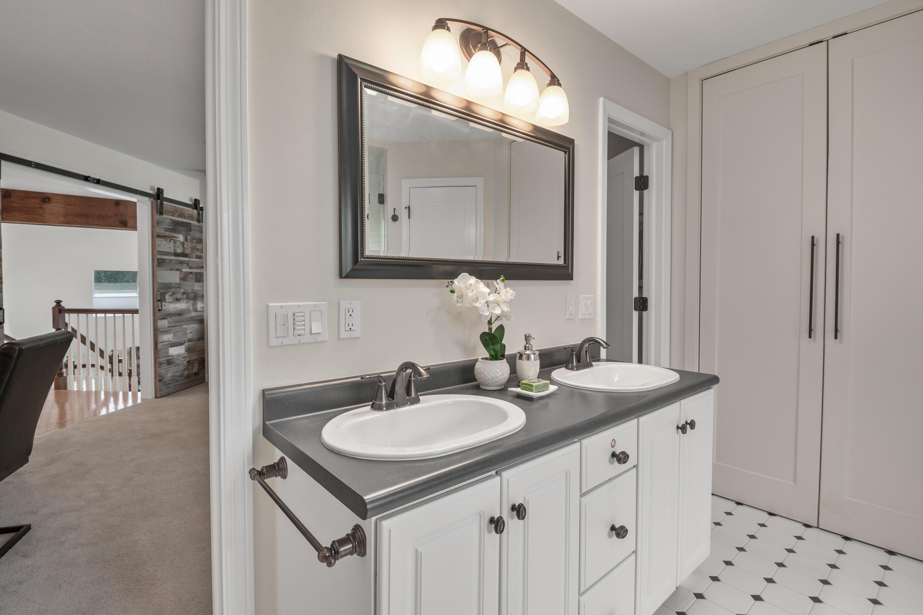 11 Kingsmark Lane
