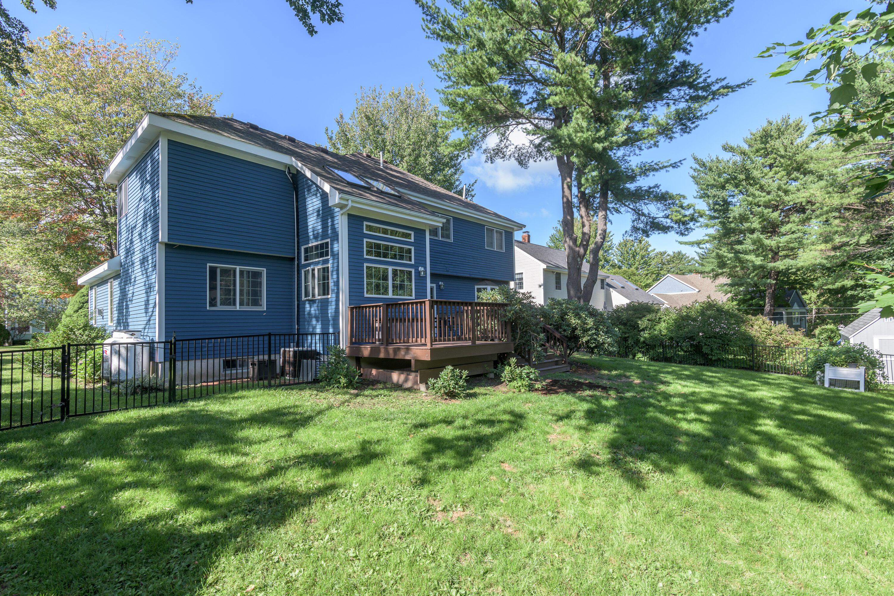 11 Kingsmark Lane