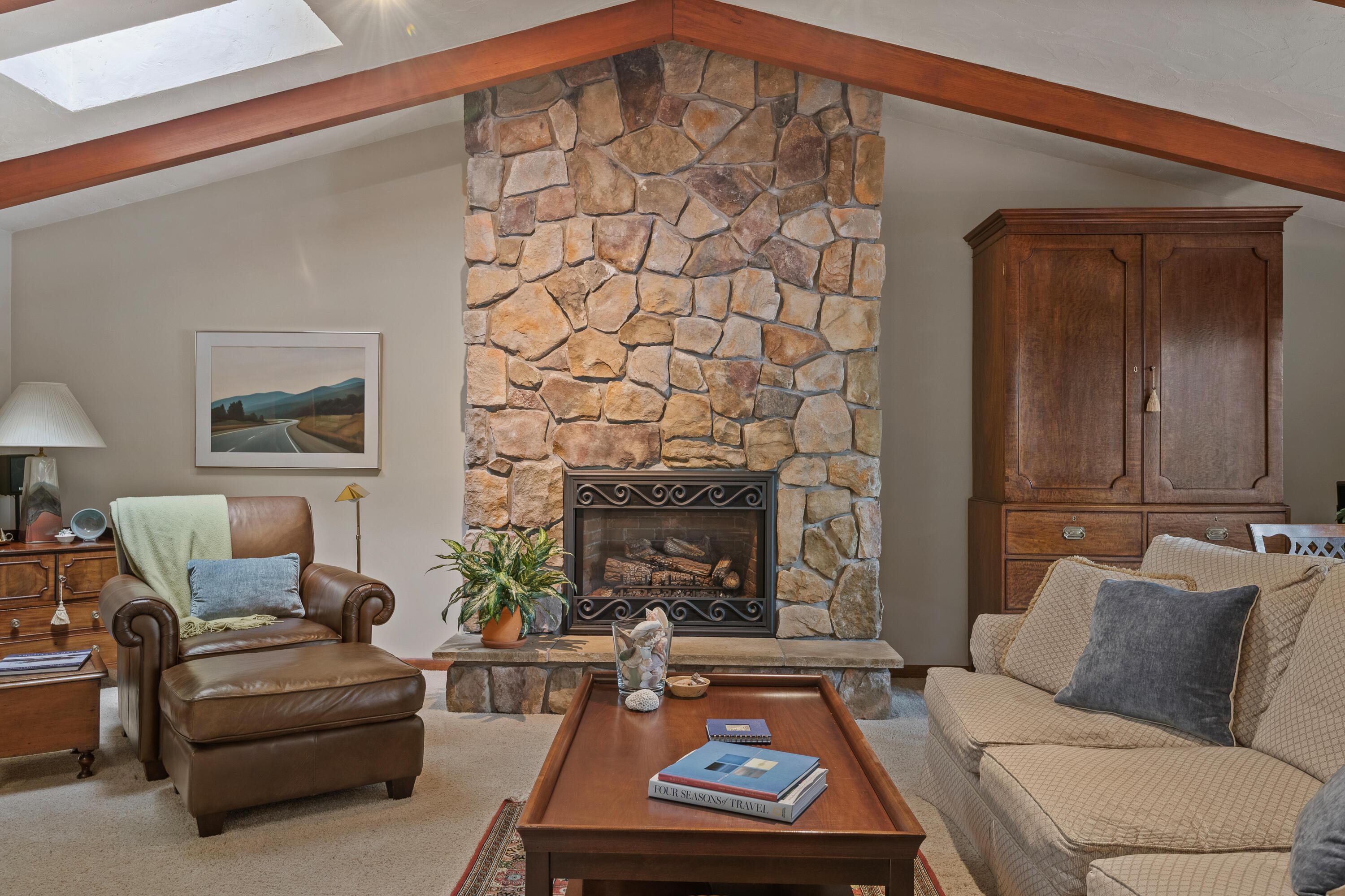354 Mountain Road