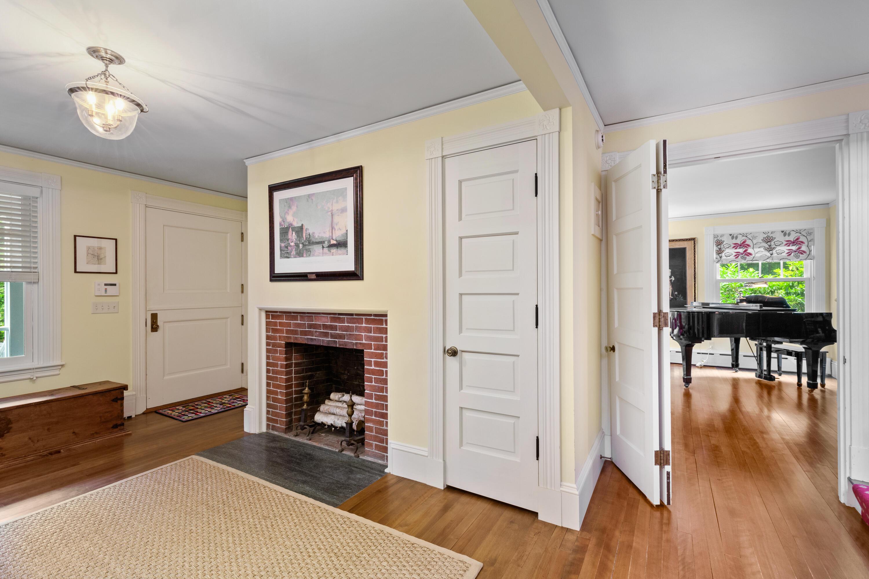 139 Chestnut Street