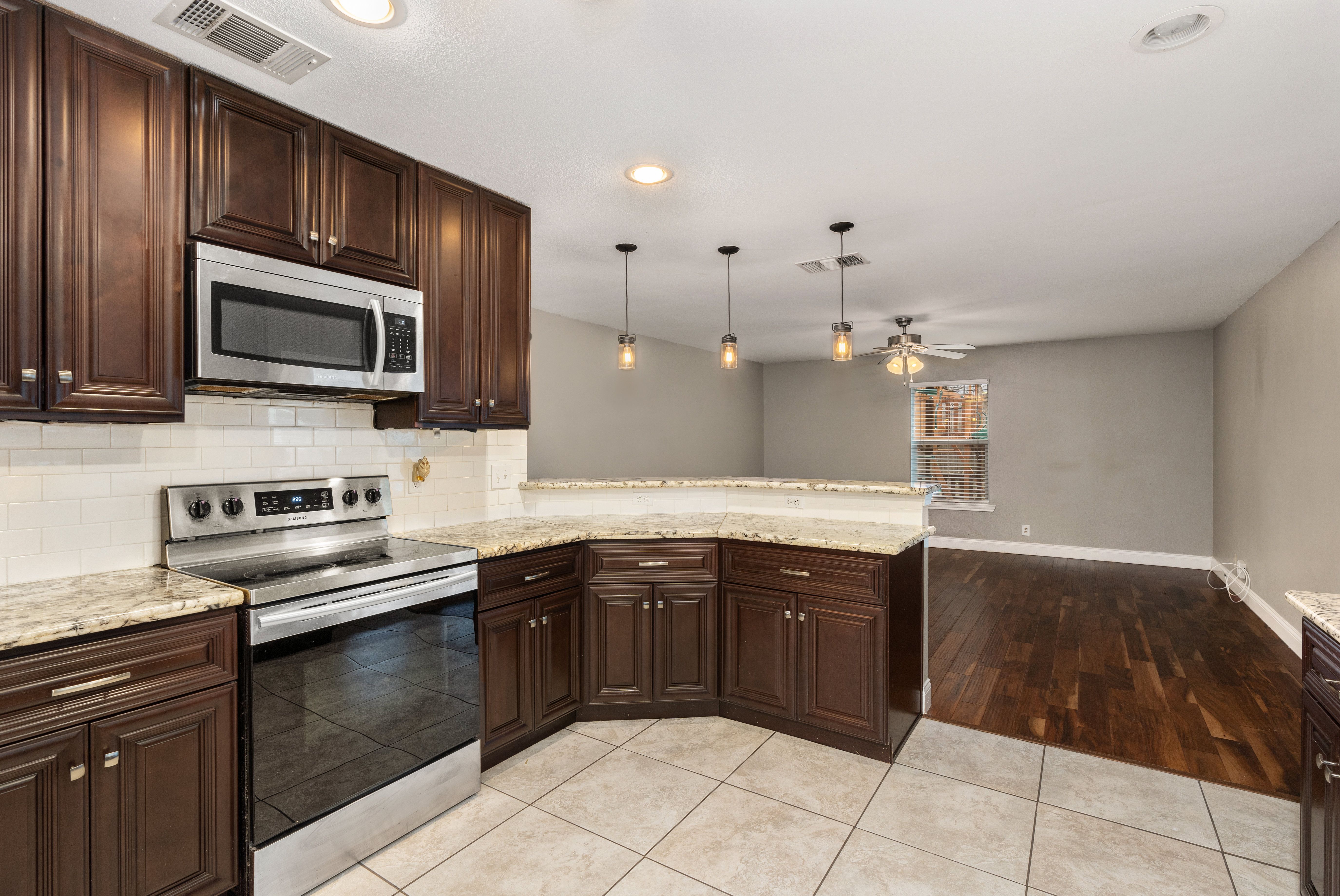 3418 Charleston Lane