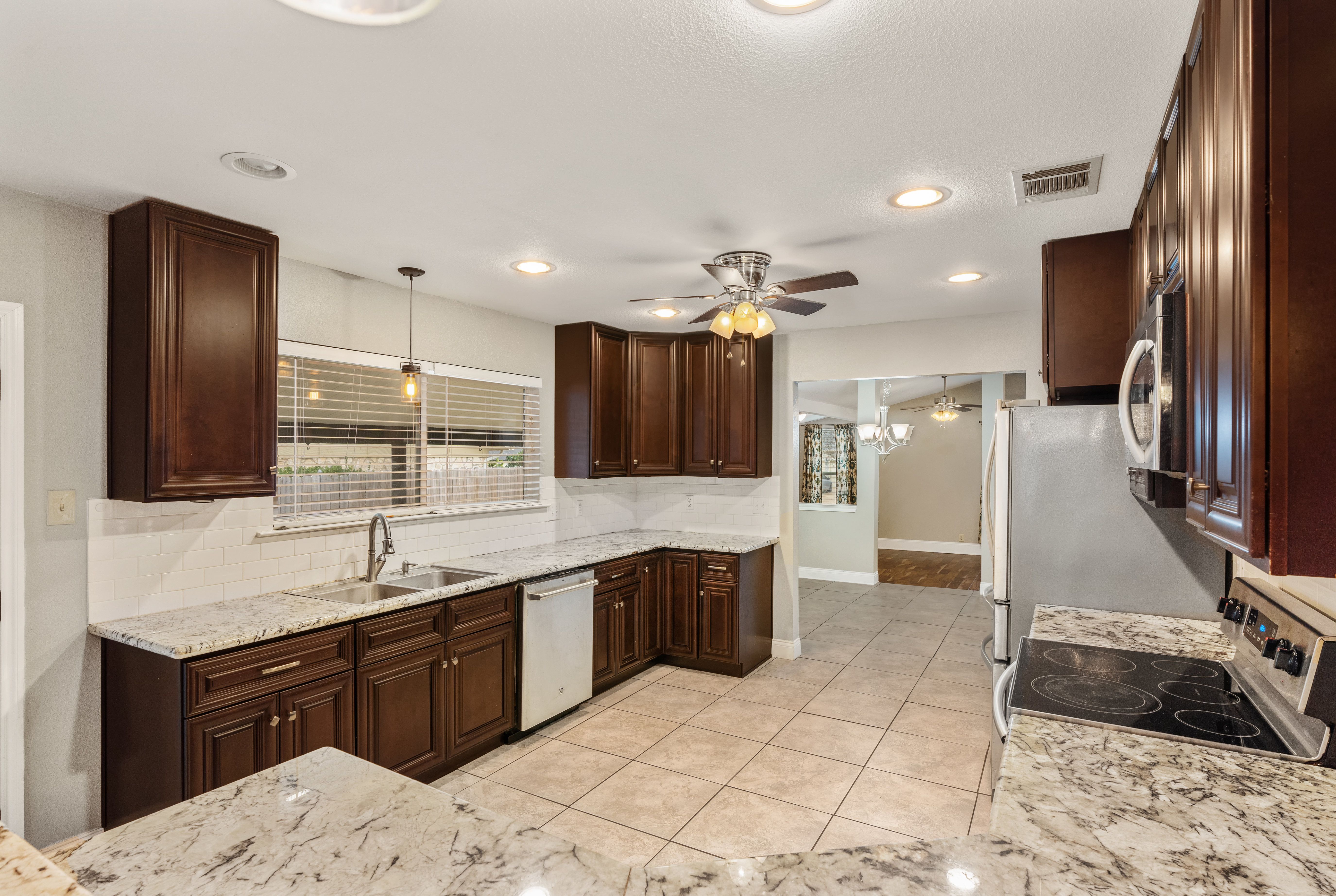 3418 Charleston Lane