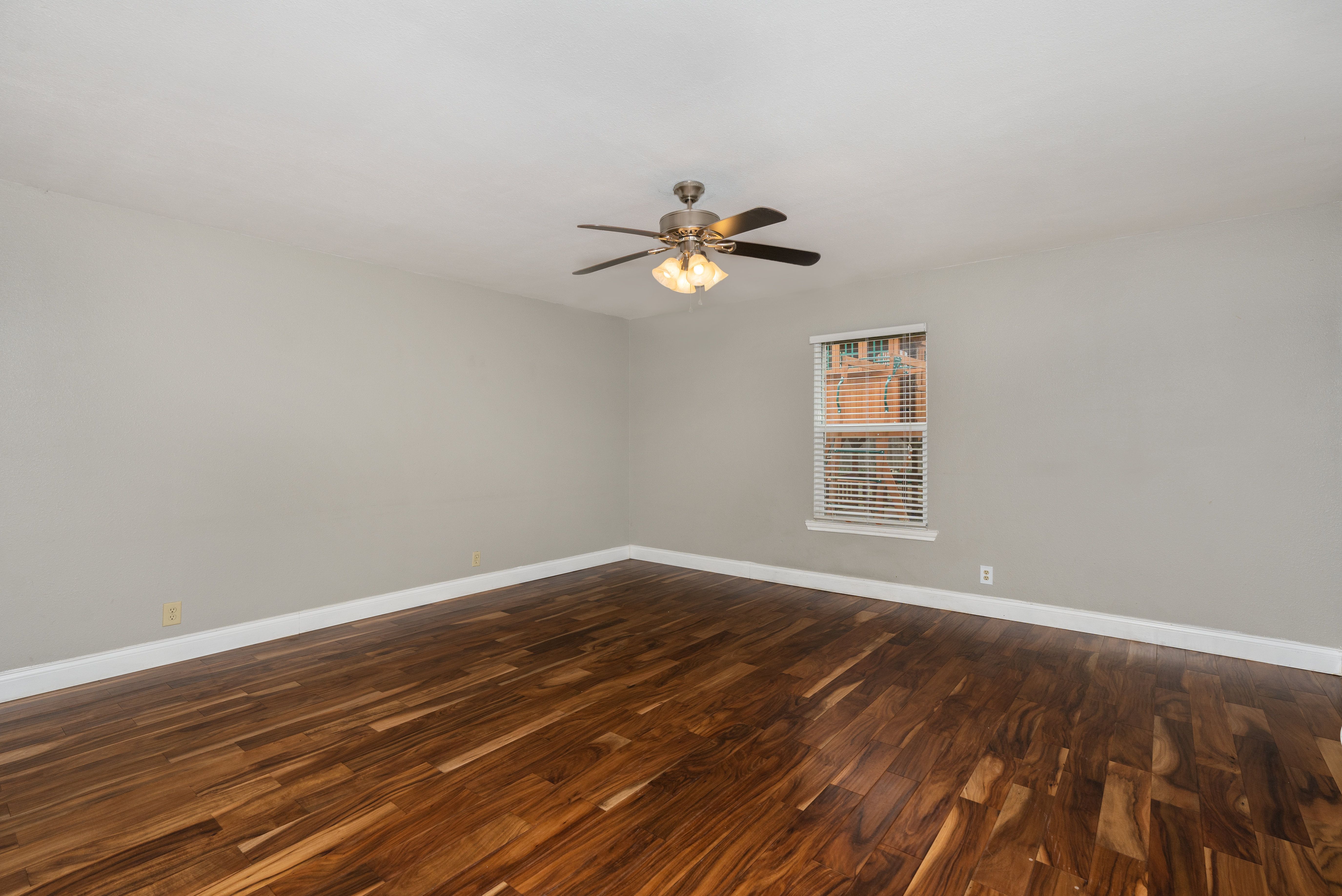 3418 Charleston Lane