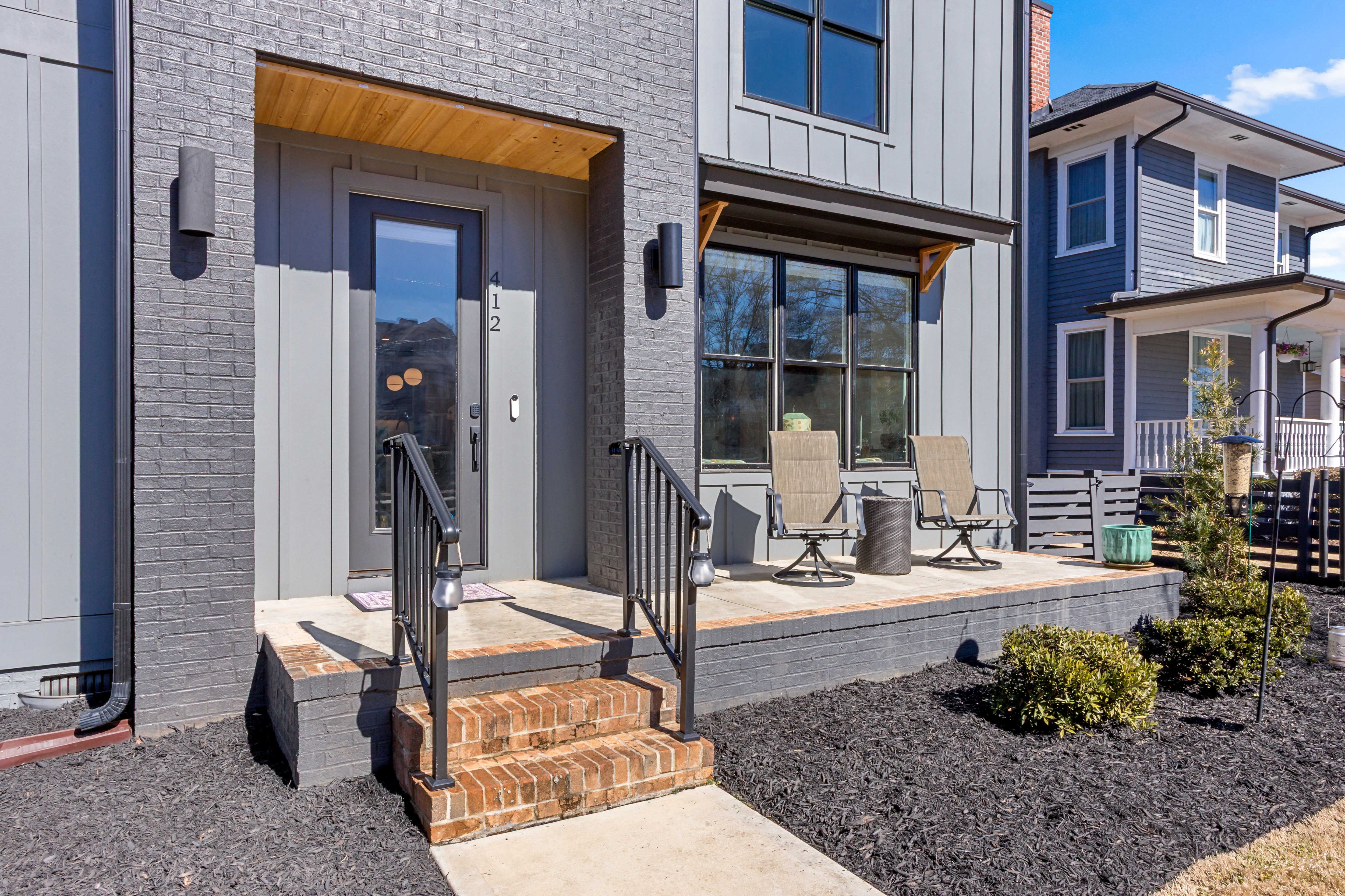 412 Perry Avenue 