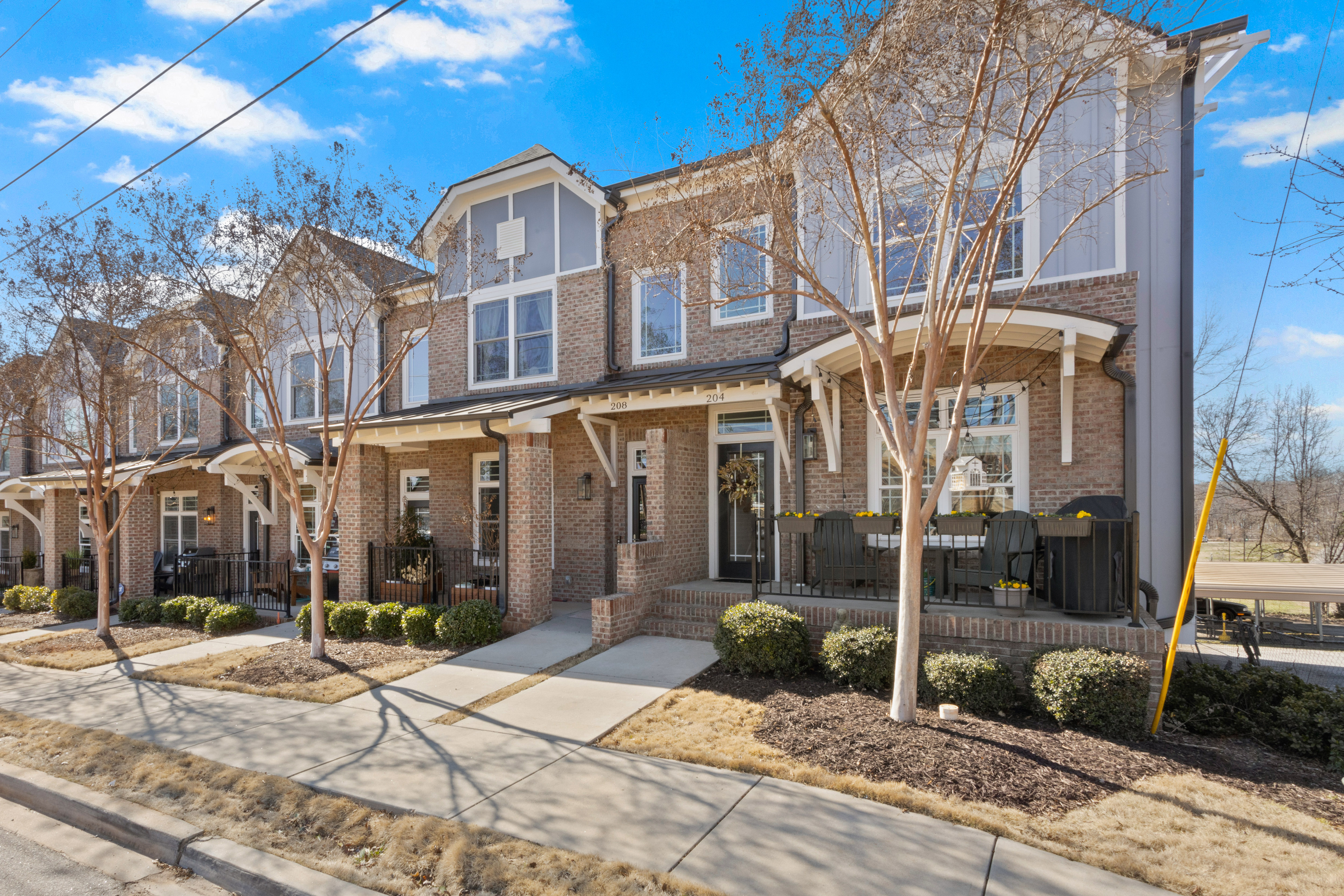 204 Mayfield Street 