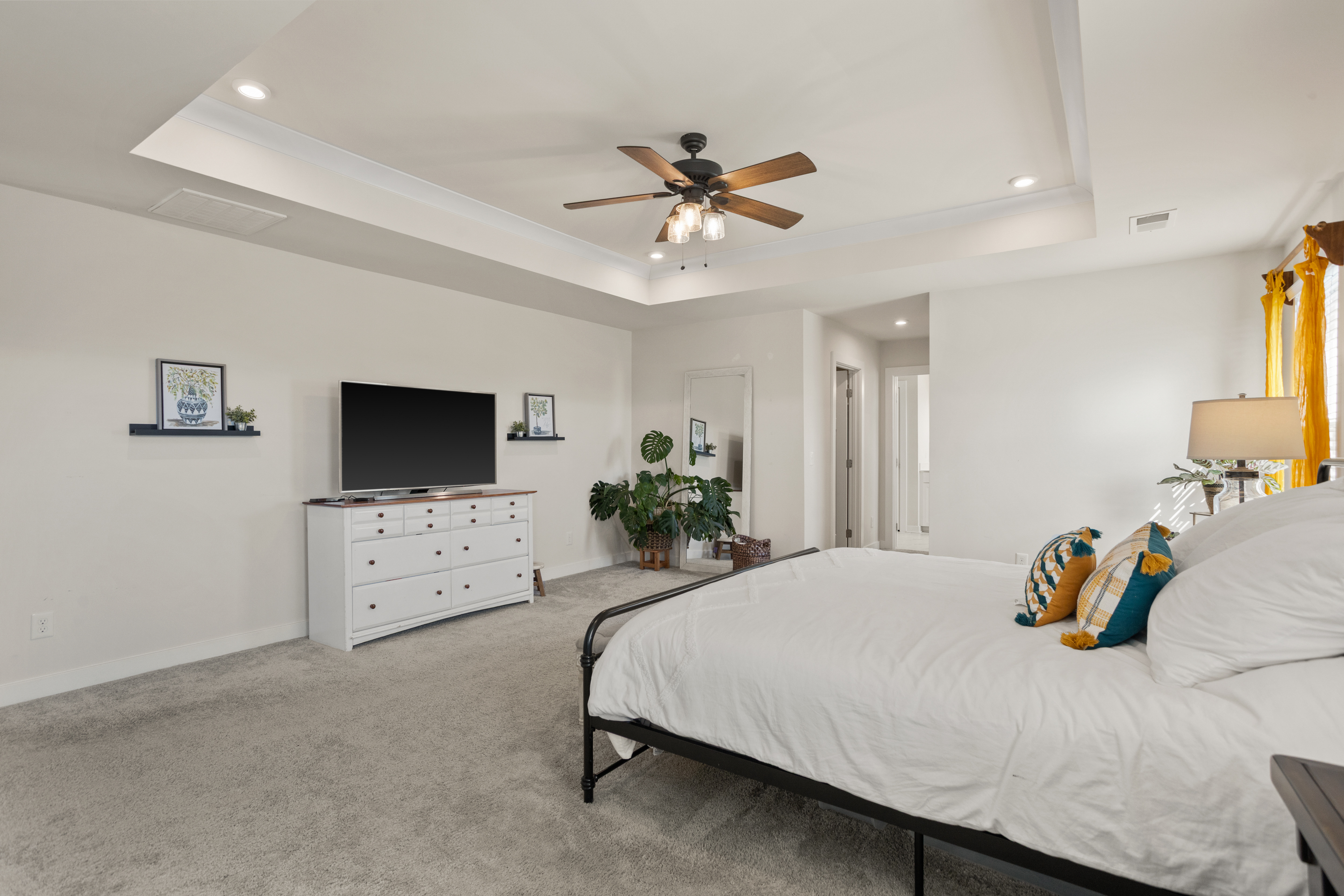 8 Blackfoot Road 