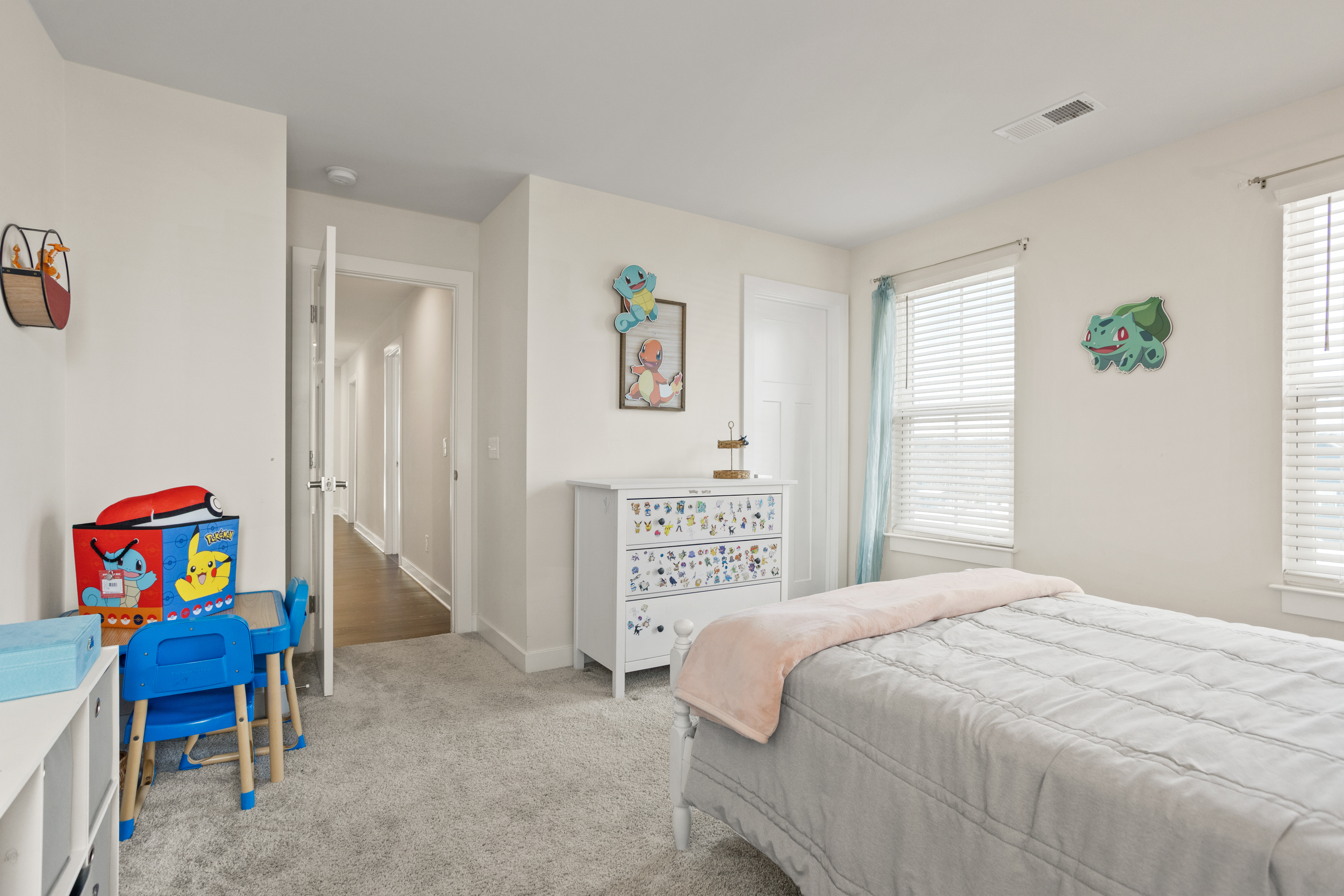 8 Blackfoot Road 