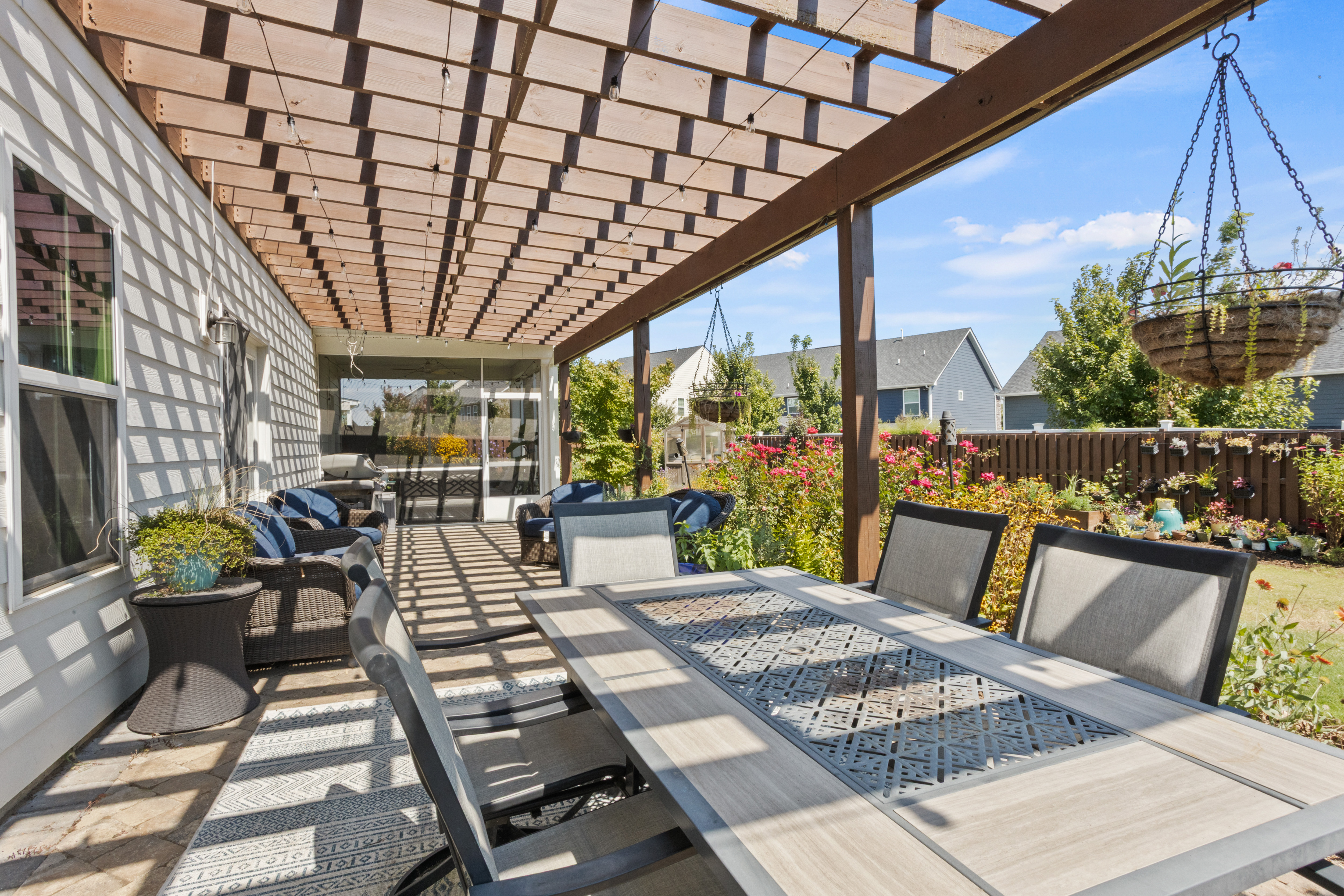 8 Blackfoot Road 