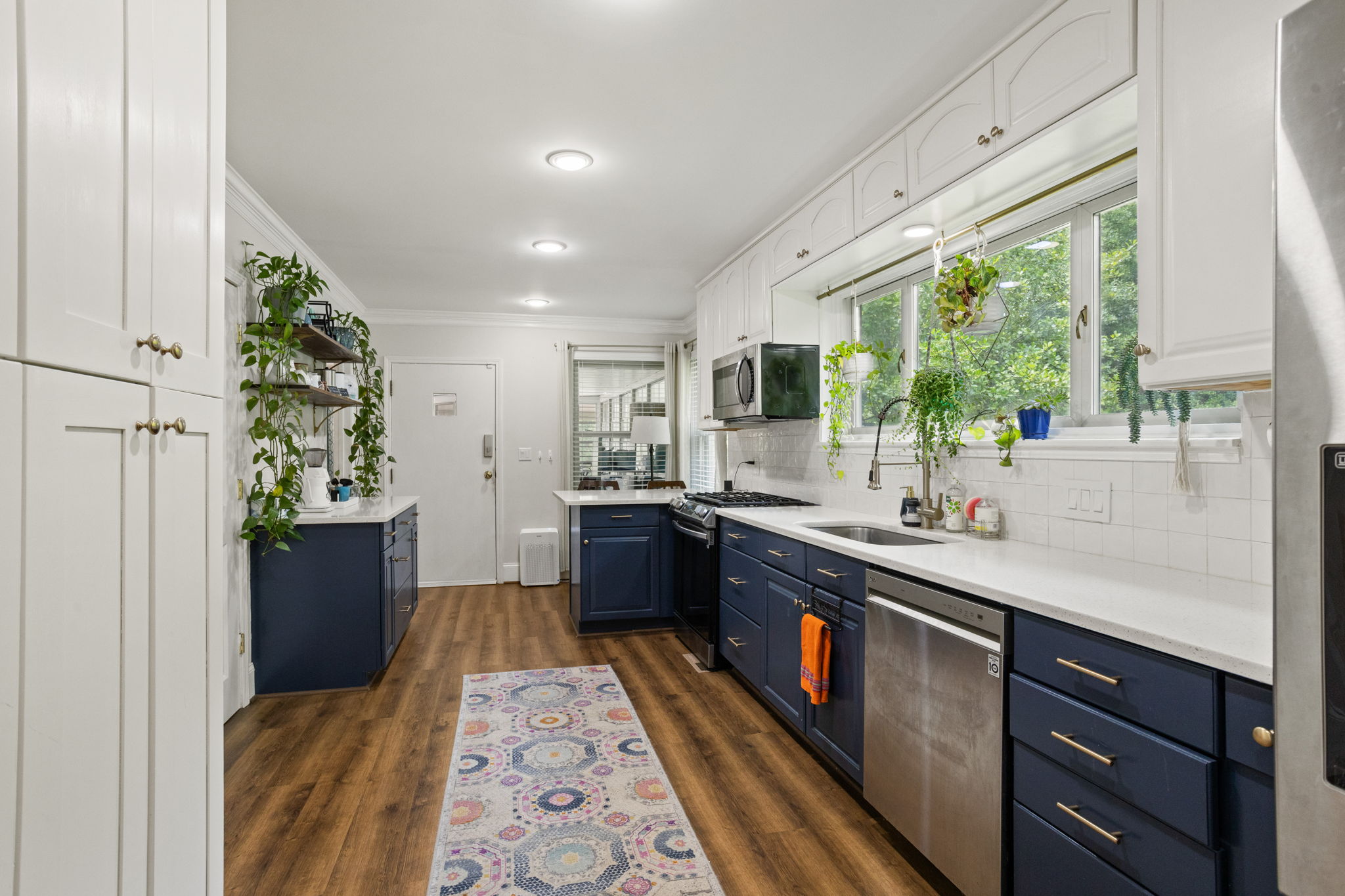 122 Bradley Boulevard 