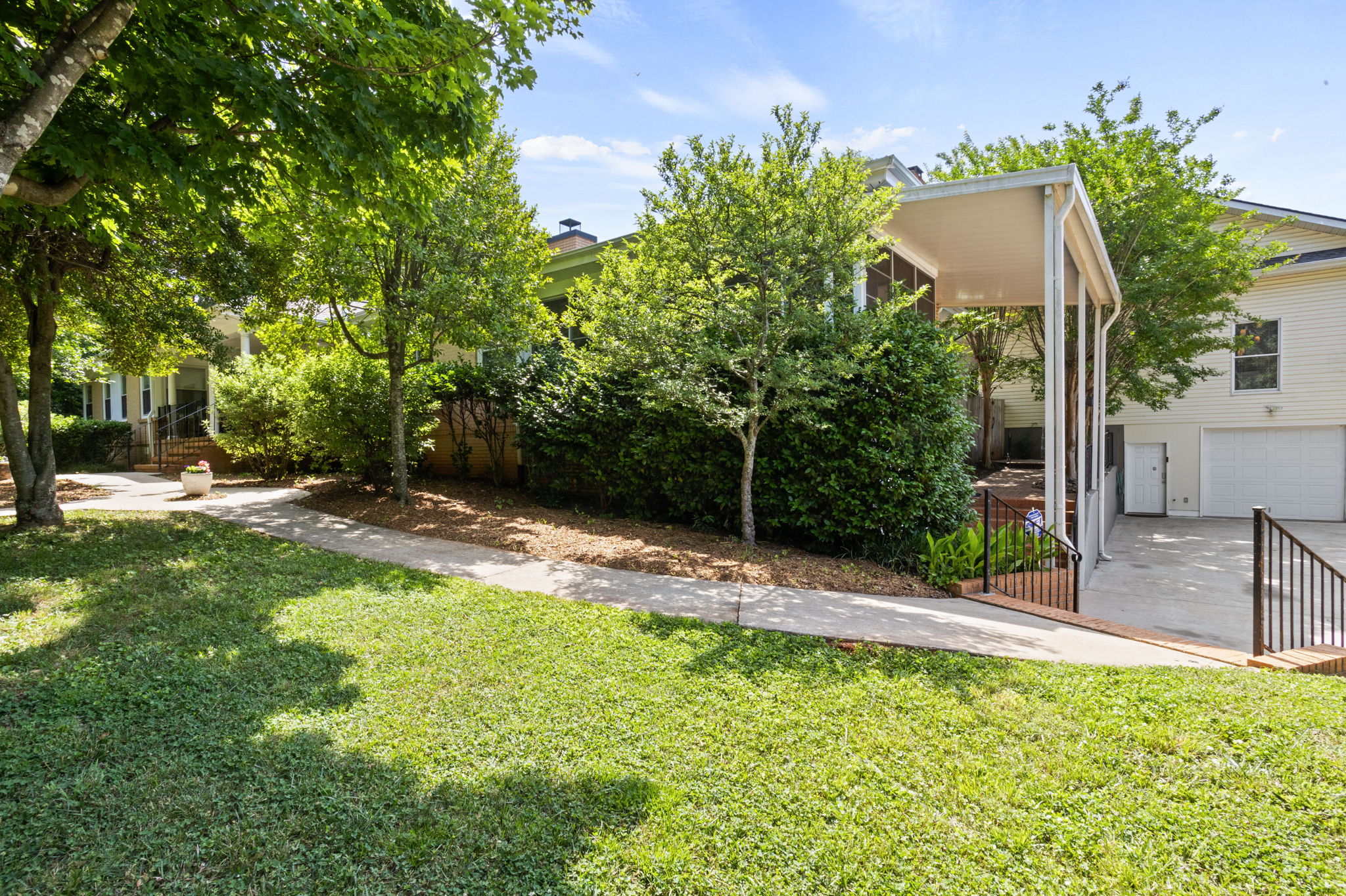 122 Bradley Boulevard 